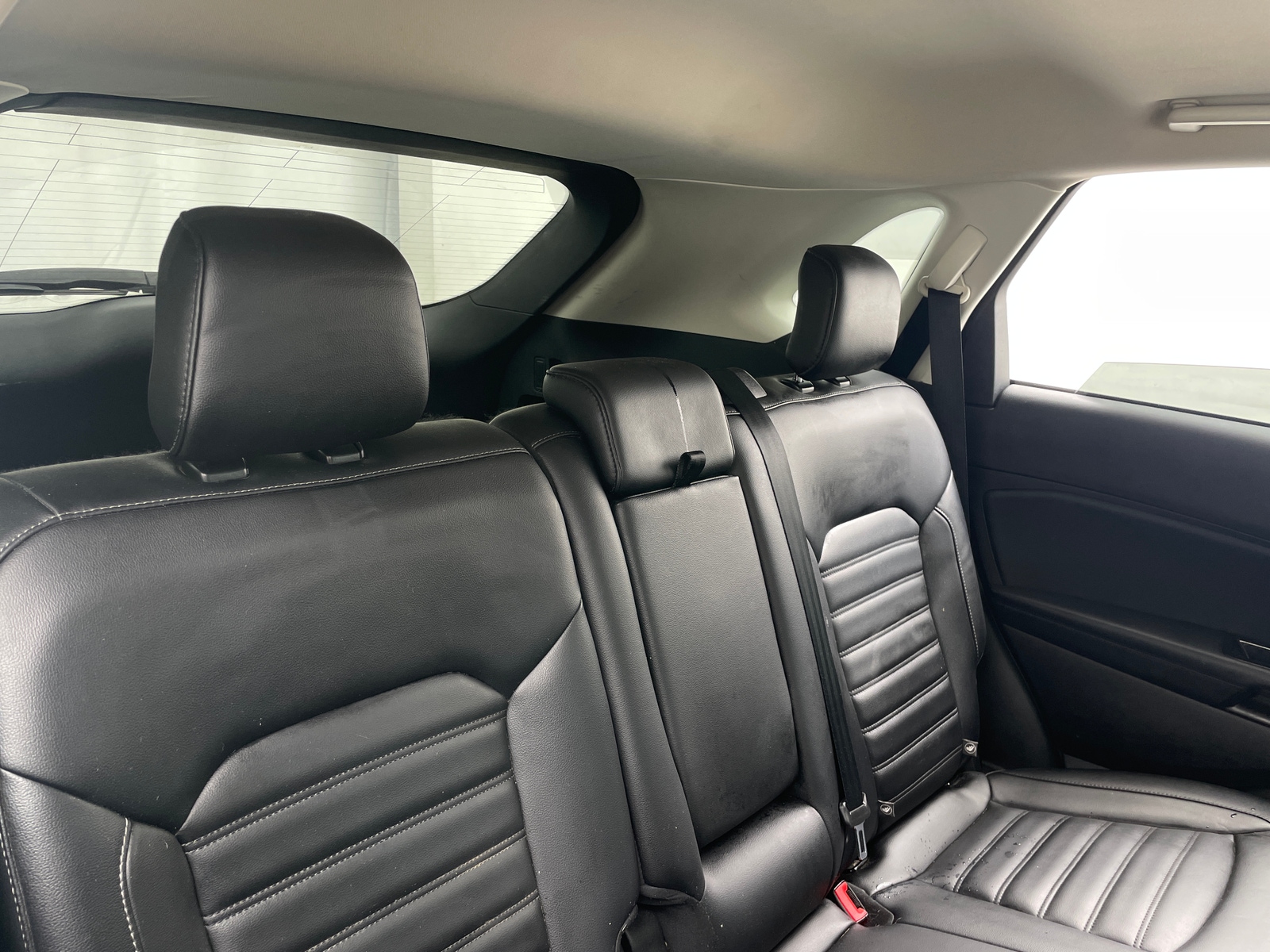 Thumbnail: 2019 Ford Edge - 6
