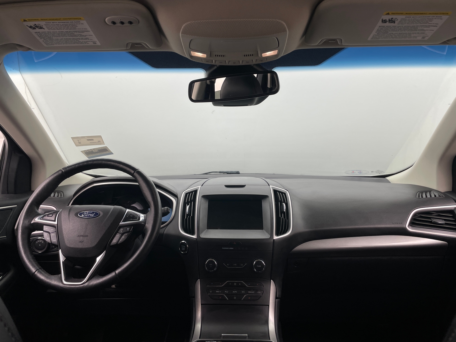 Thumbnail: 2019 Ford Edge - 3