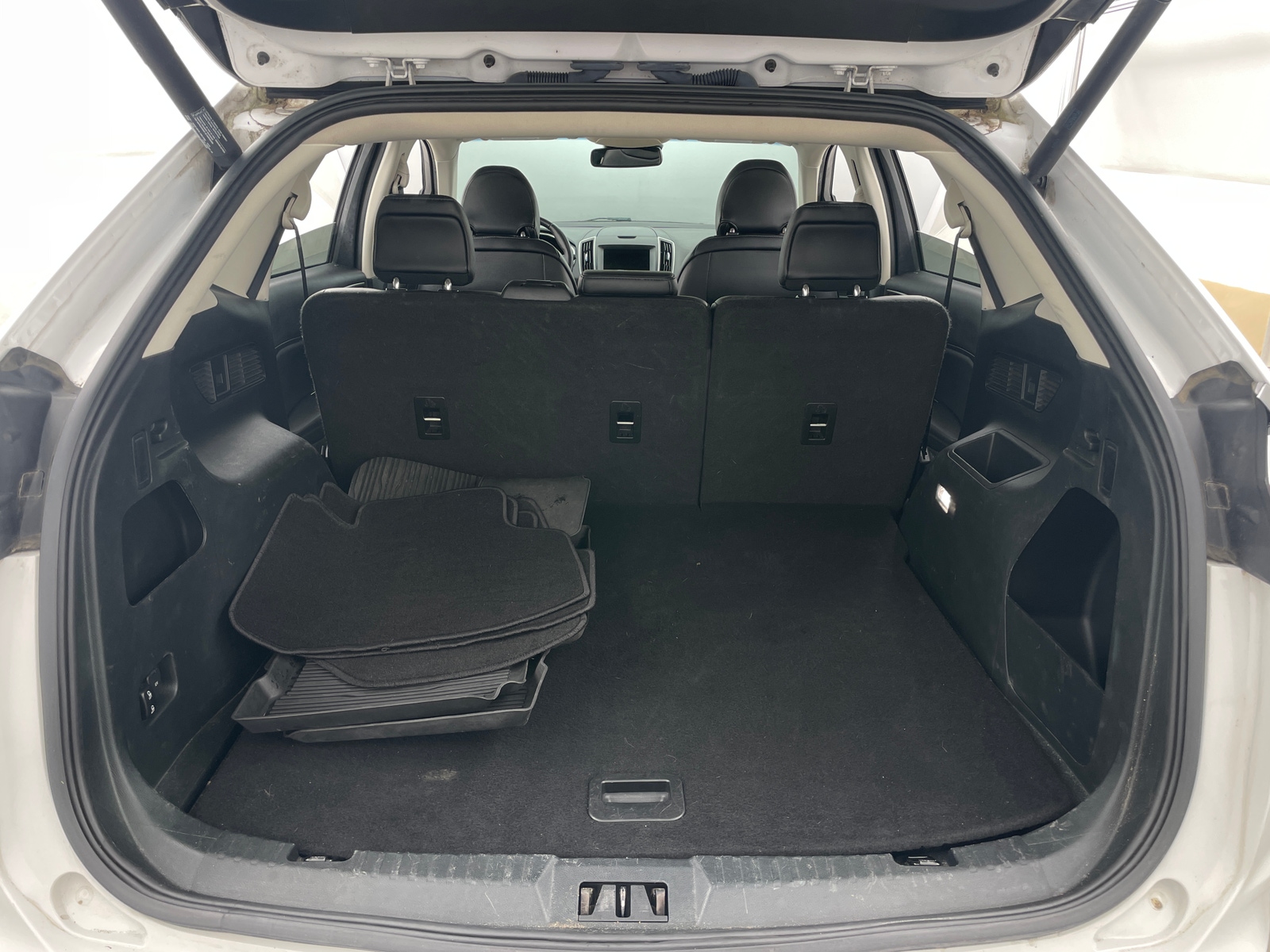 Thumbnail: 2019 Ford Edge - 7