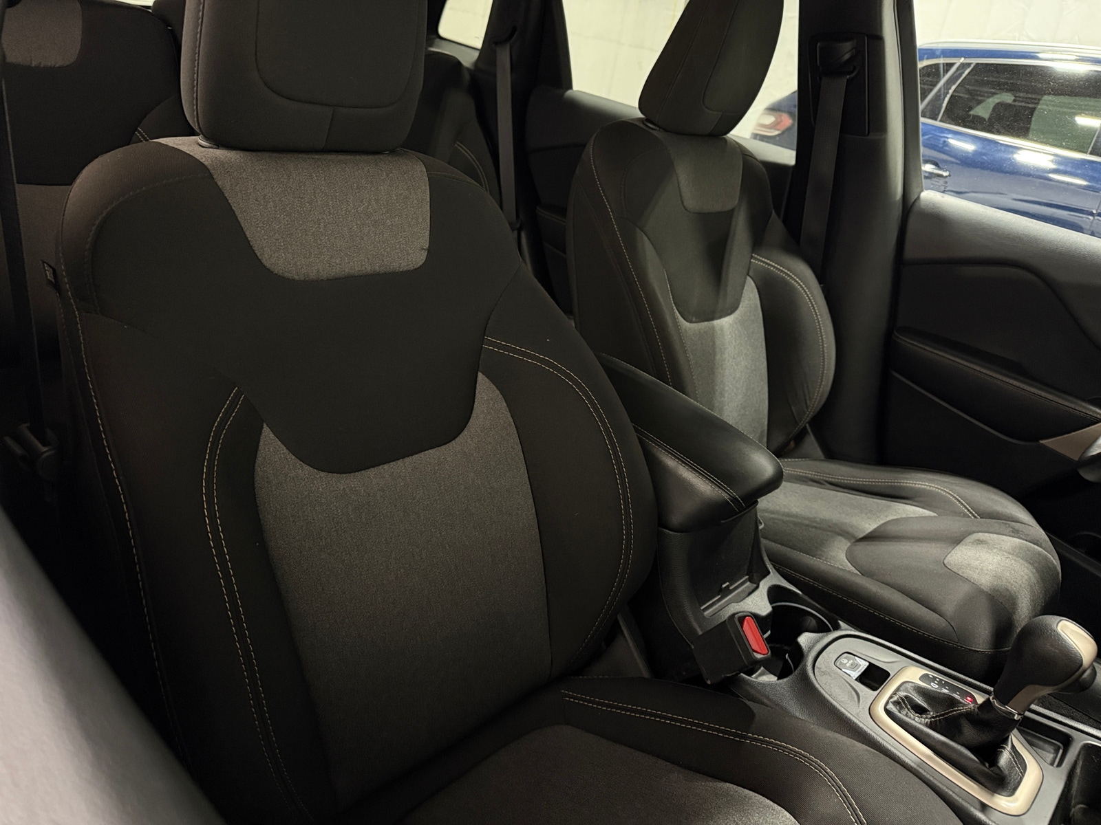 Thumbnail: 2017 Jeep Cherokee - 2