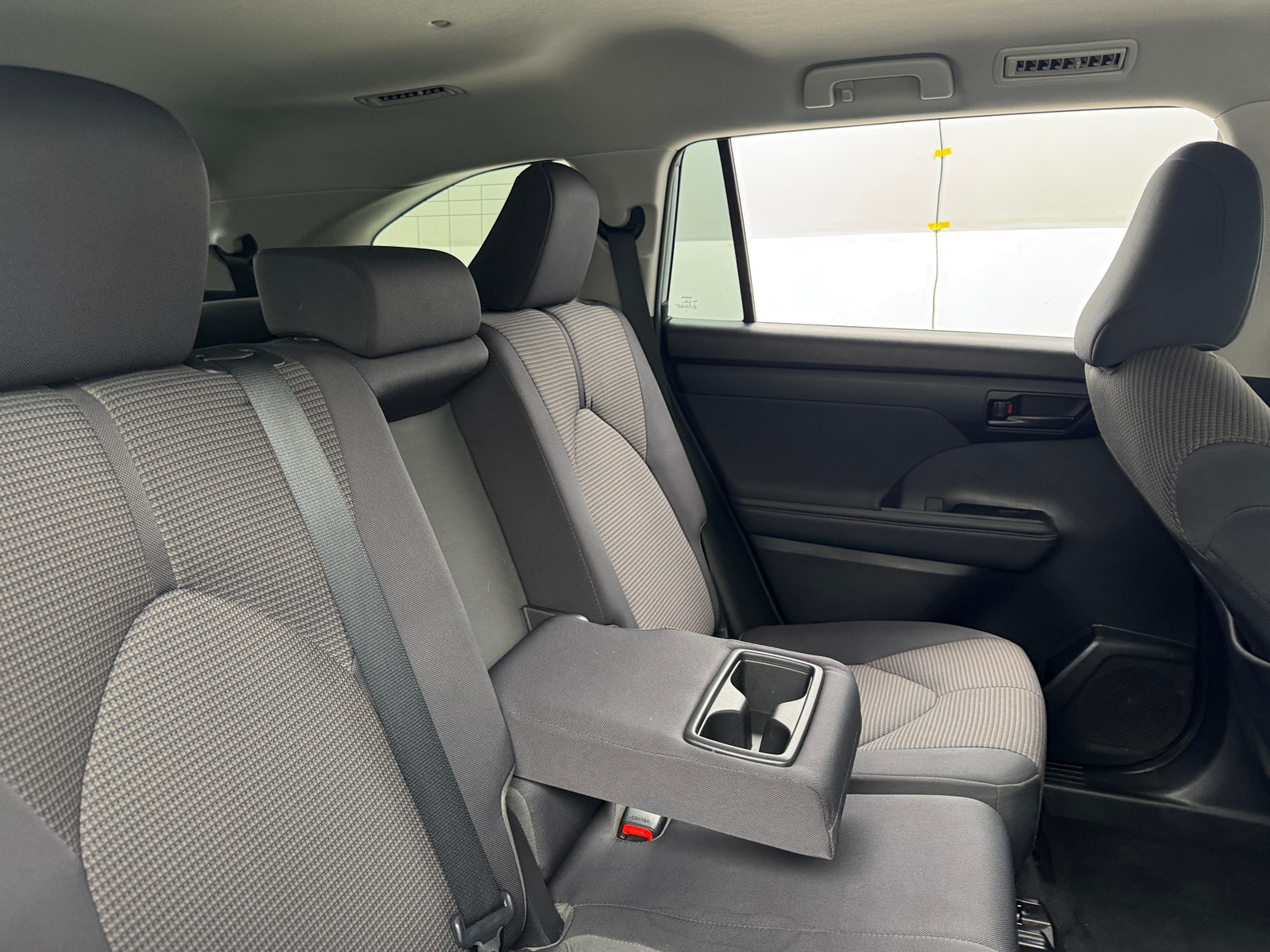 Thumbnail: 2021 Toyota Highlander - 6