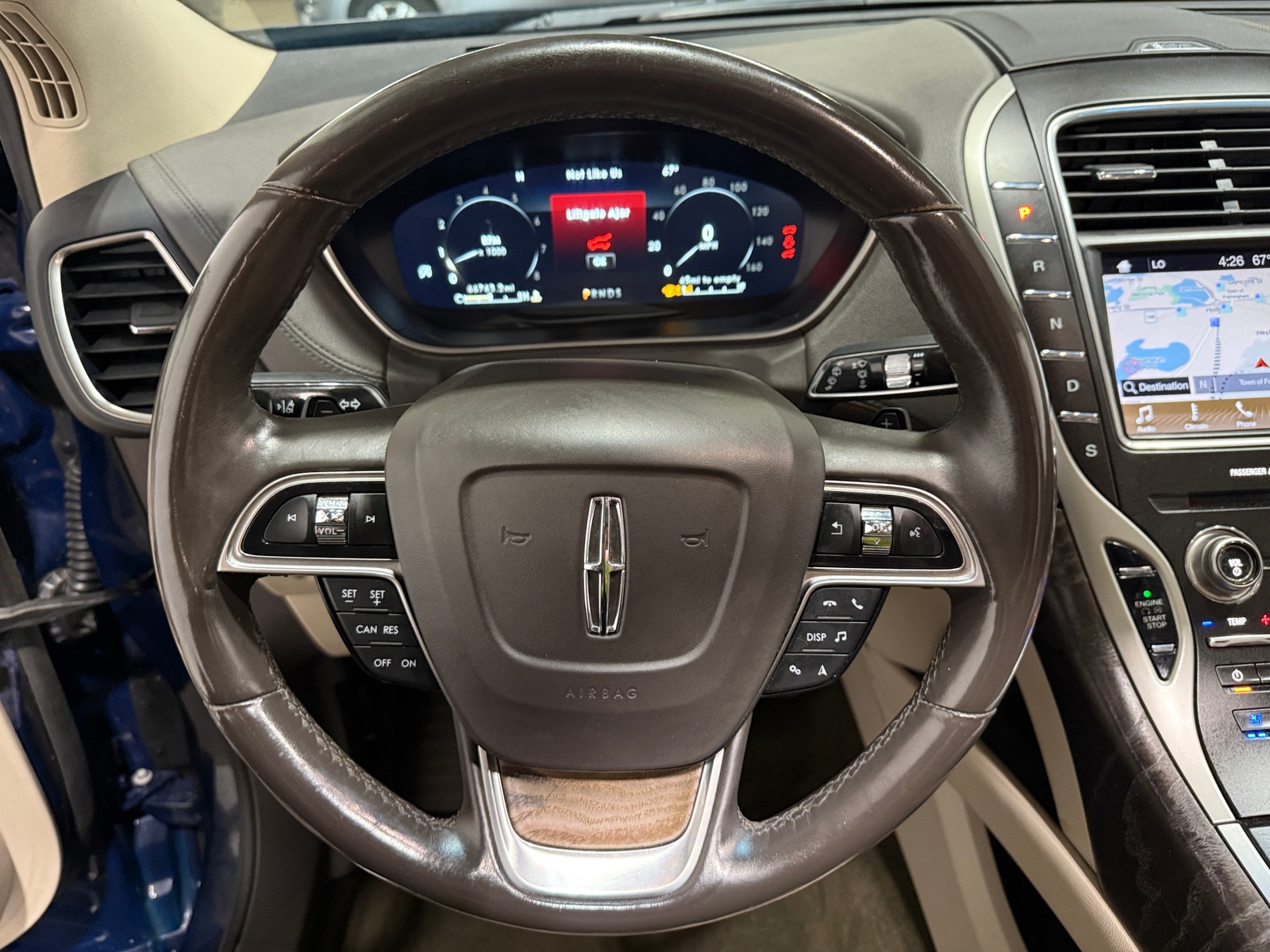 Thumbnail: 2019 Lincoln Nautilus - 4
