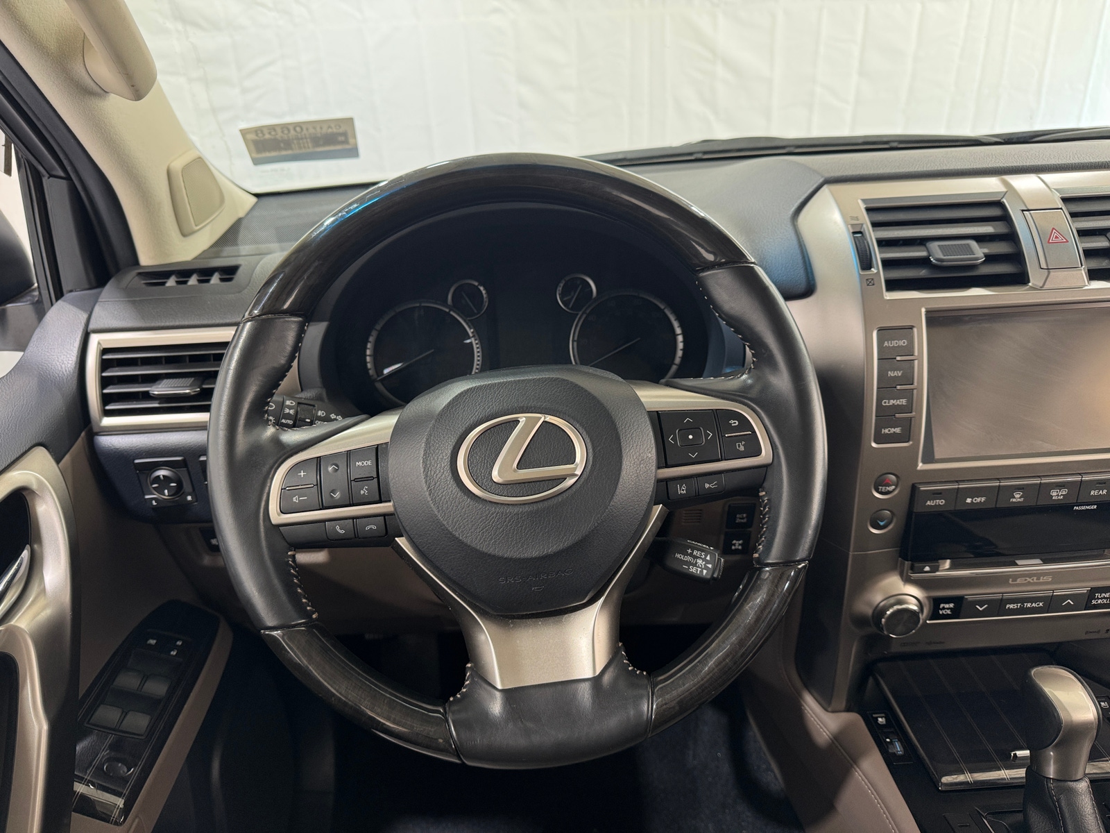 Thumbnail: 2020 Lexus GX - 4