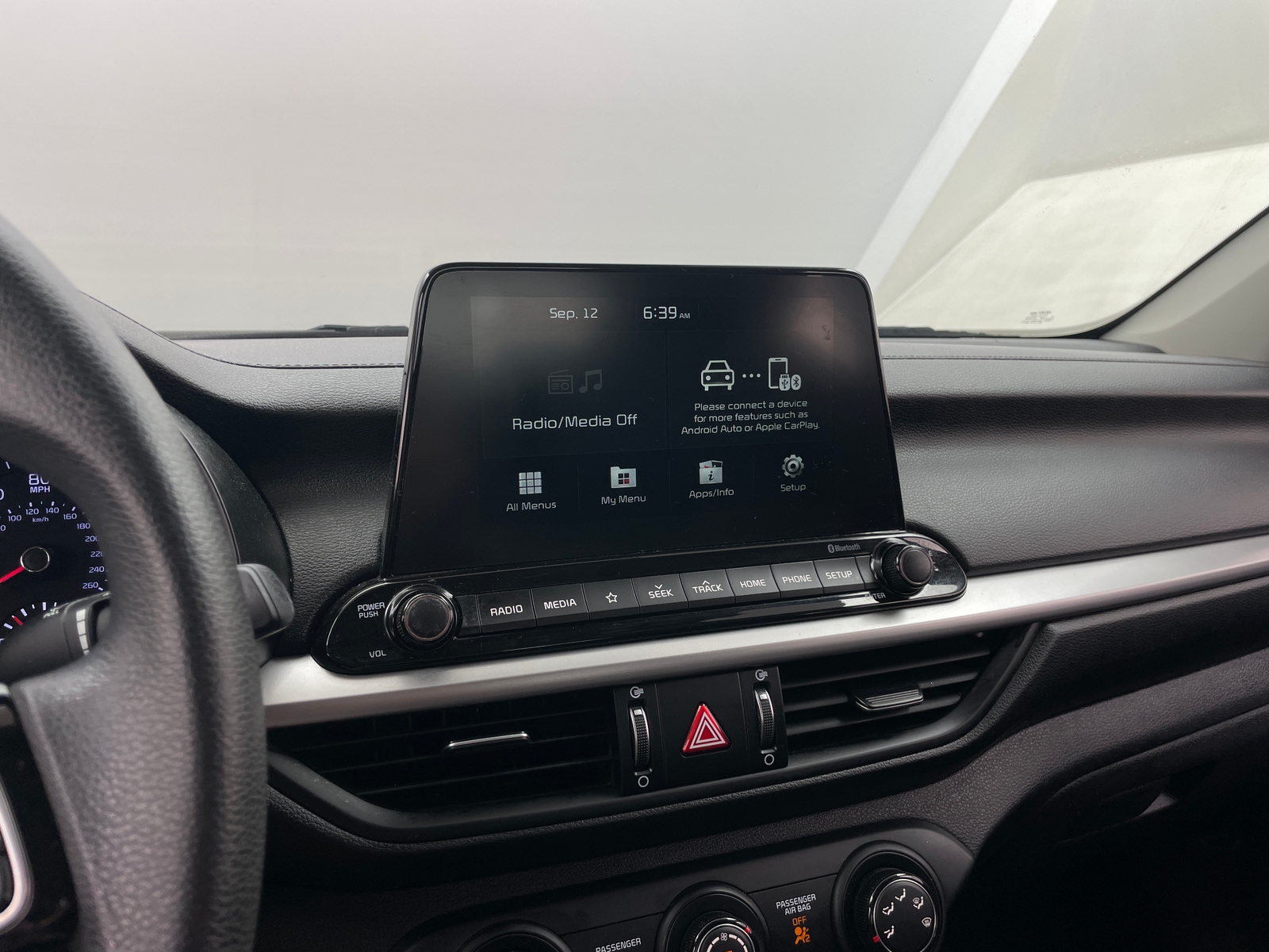 Thumbnail: 2021 Kia Forte - 4