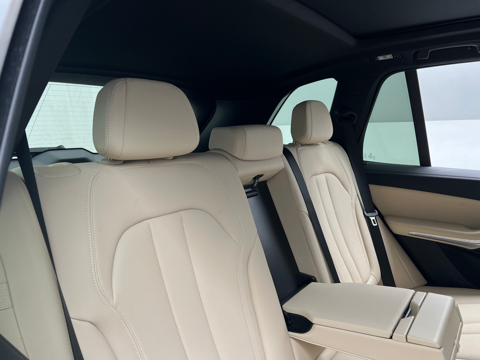 Thumbnail: 2022 BMW X5 - 5