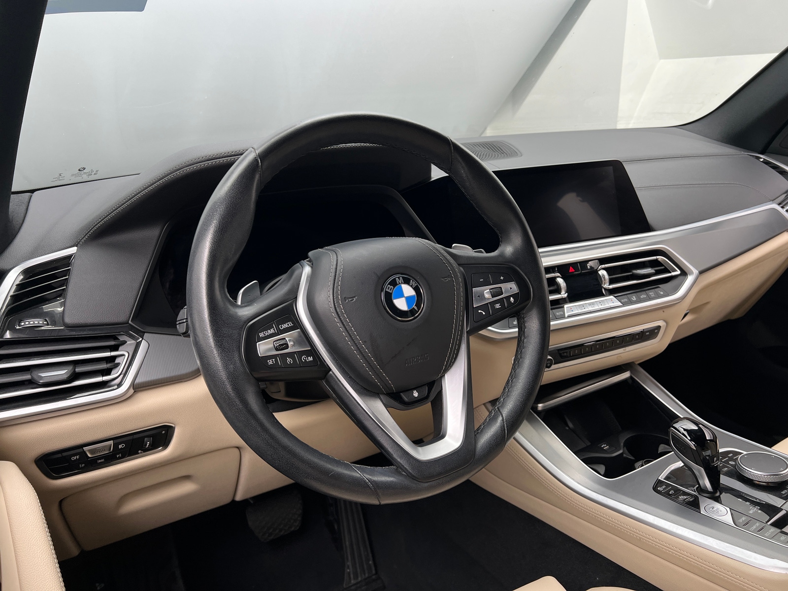 Thumbnail: 2022 BMW X5 - 4