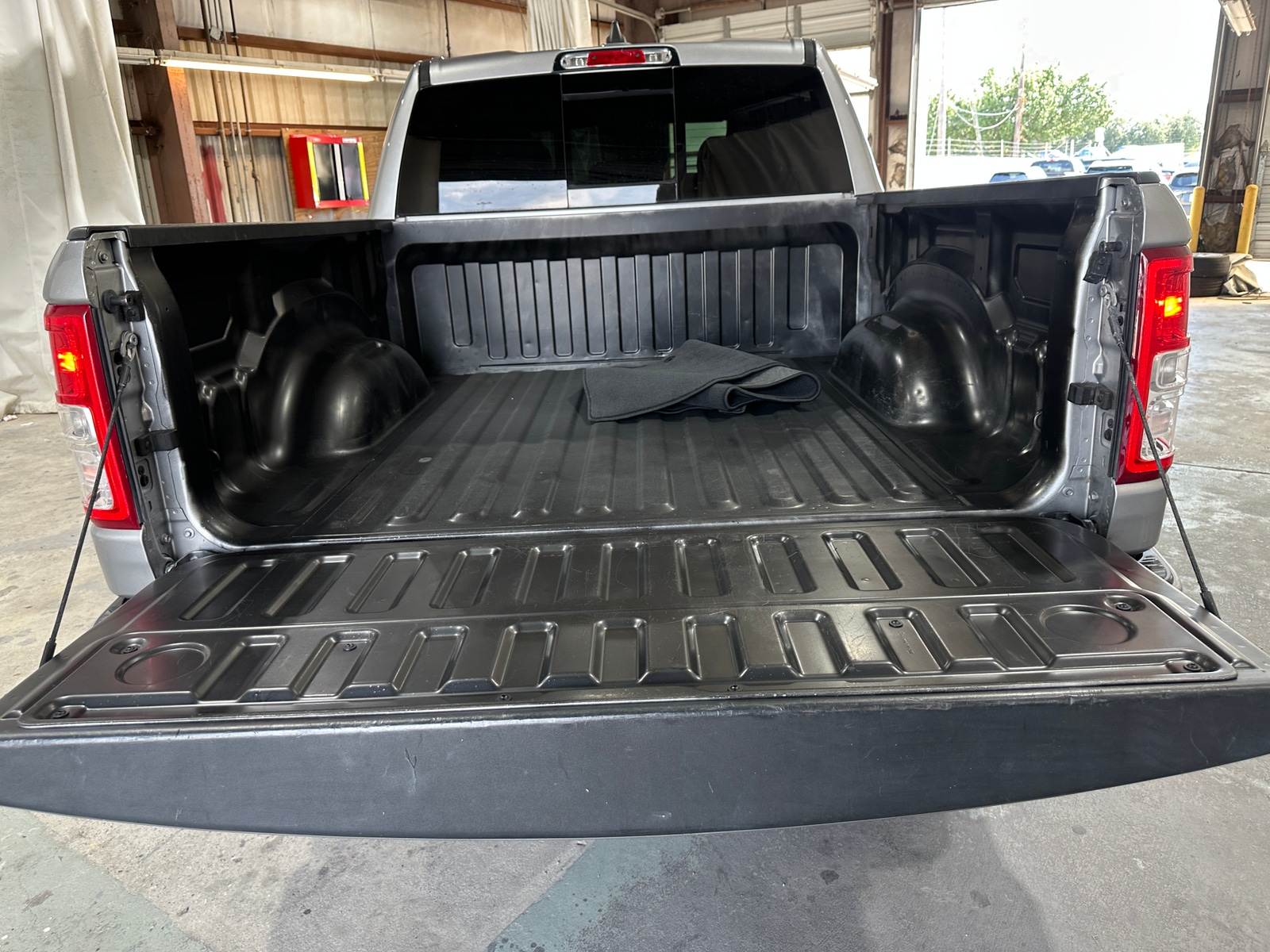 Thumbnail: 2020 RAM 1500 - 7