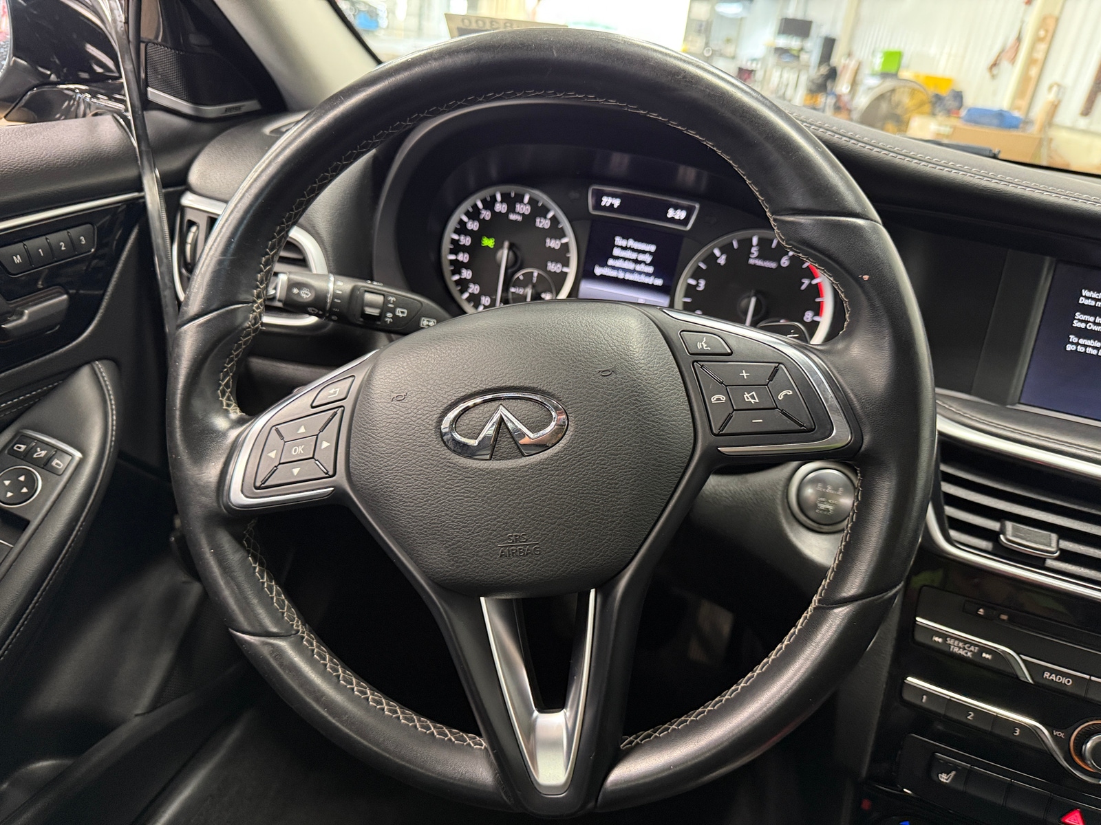 Thumbnail: 2018 INFINITI QX30 - 4