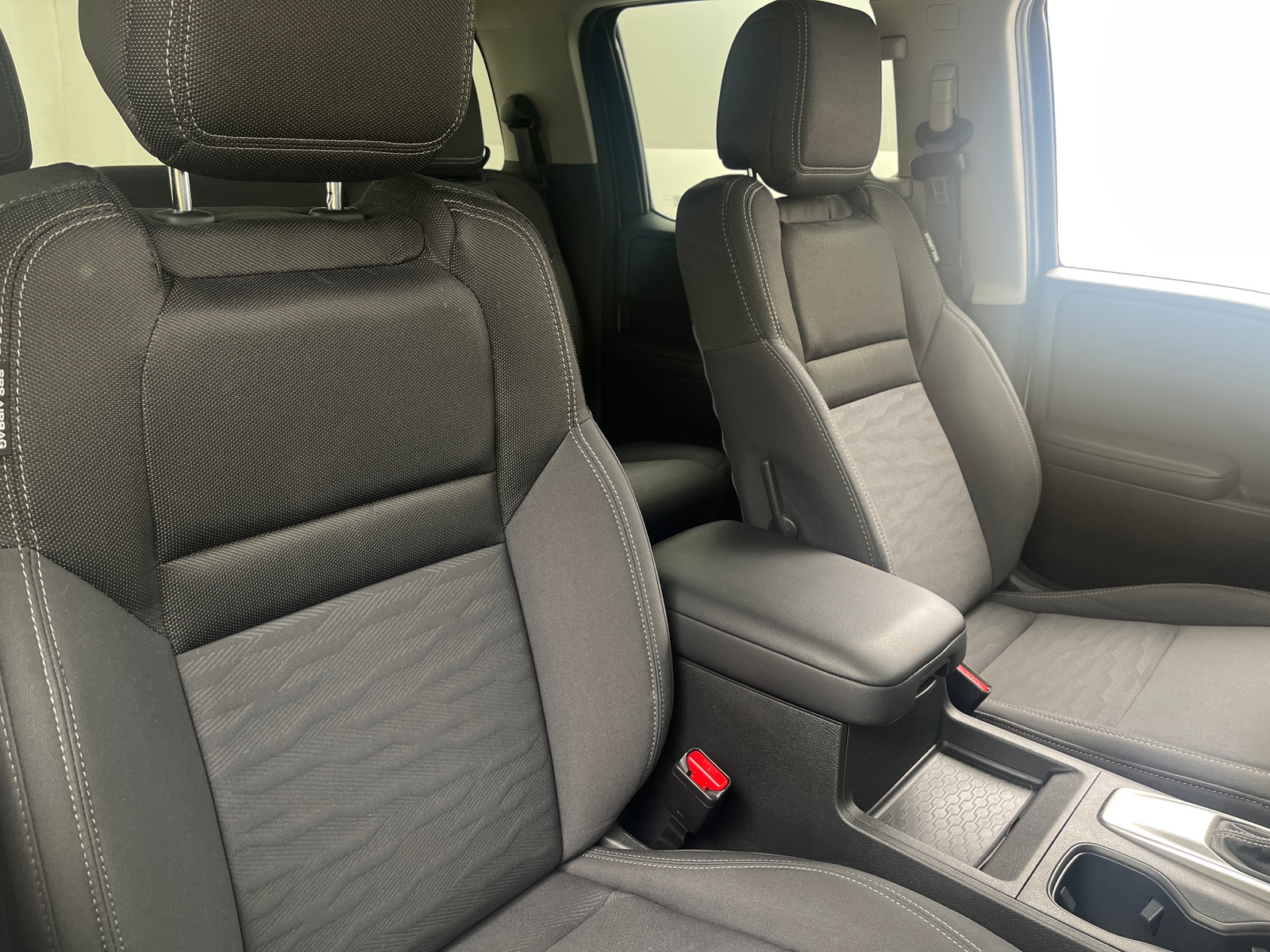 Thumbnail: 2024 Nissan Frontier - 2
