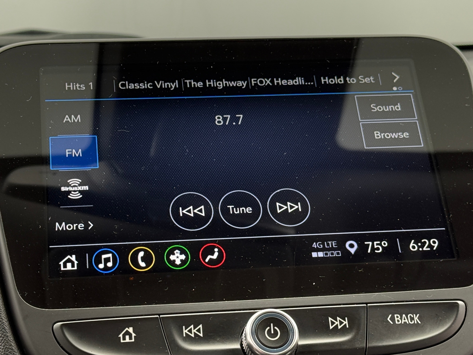 Thumbnail: 2024 Chevrolet Malibu - 4