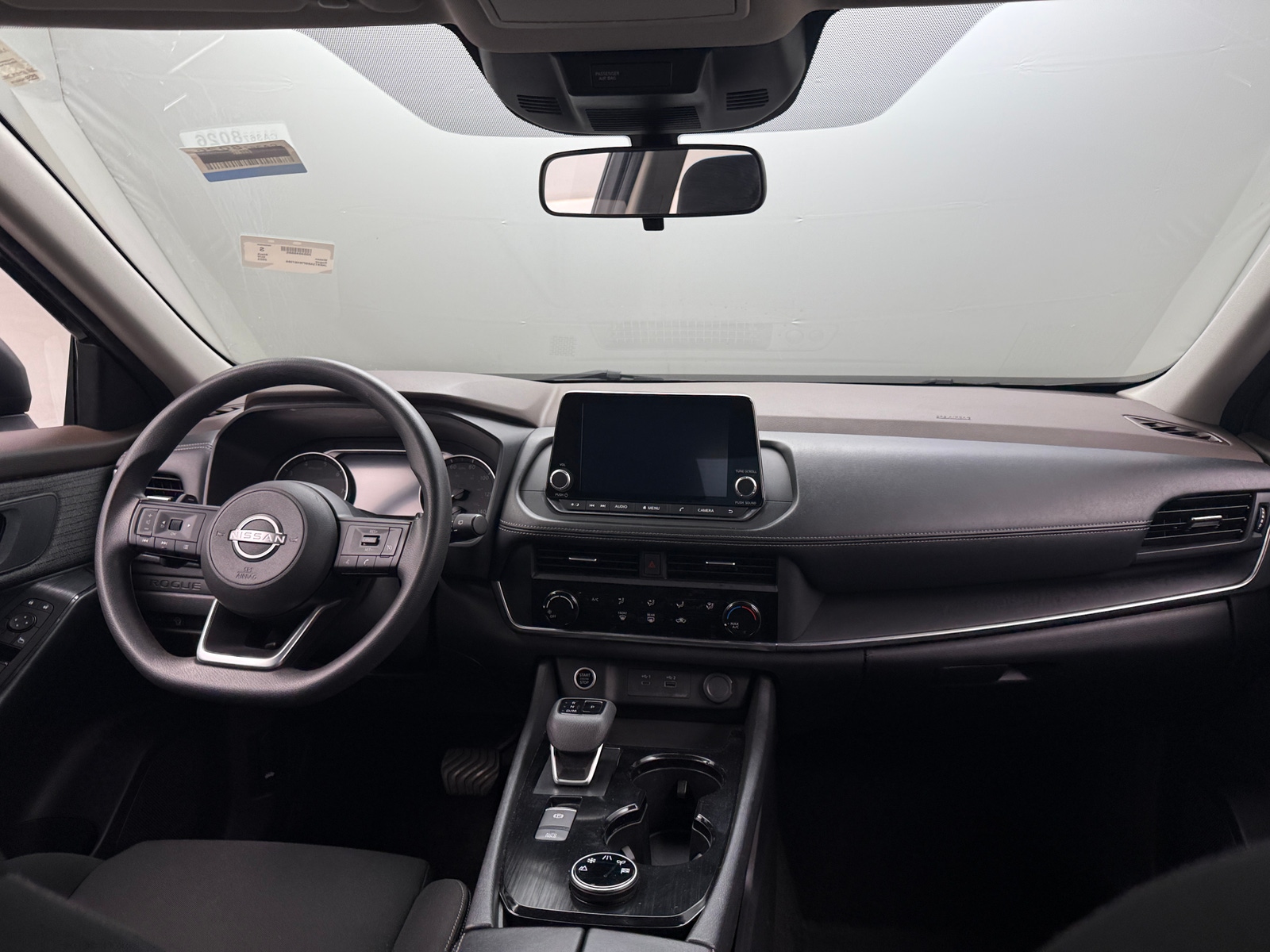Thumbnail: 2023 Nissan Rogue - 3