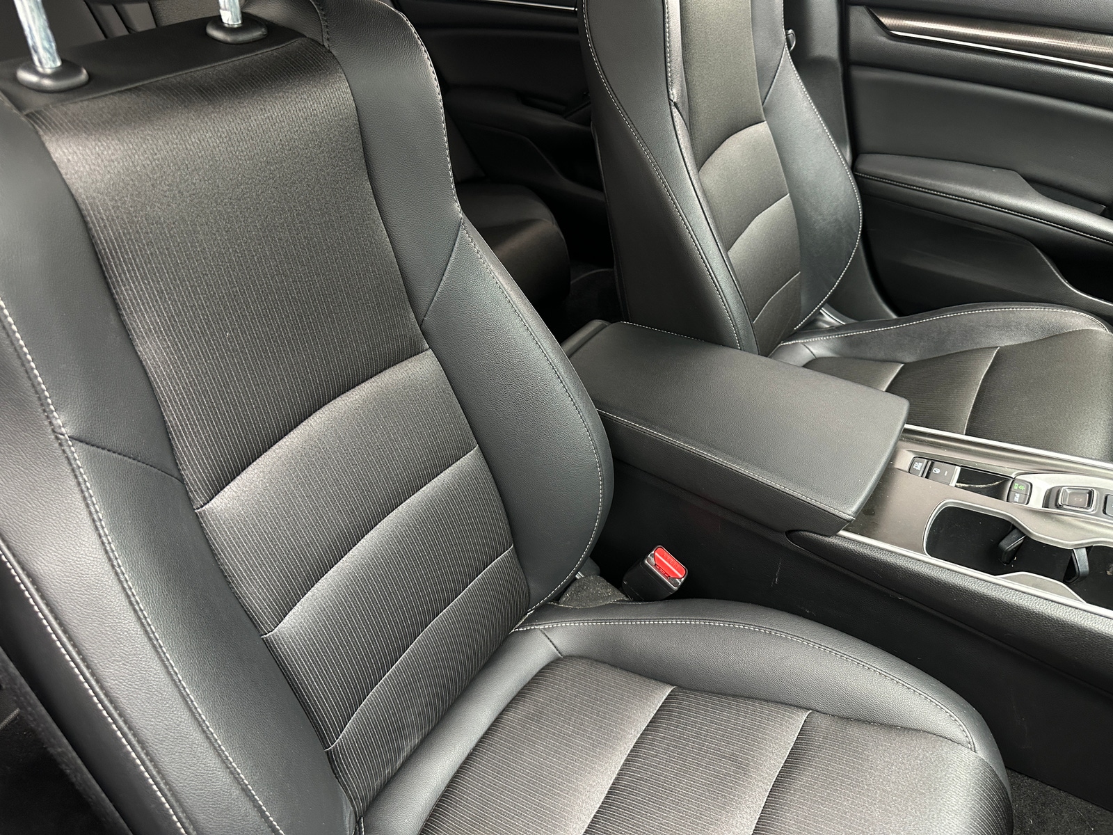 Thumbnail: 2019 Honda Accord - 2