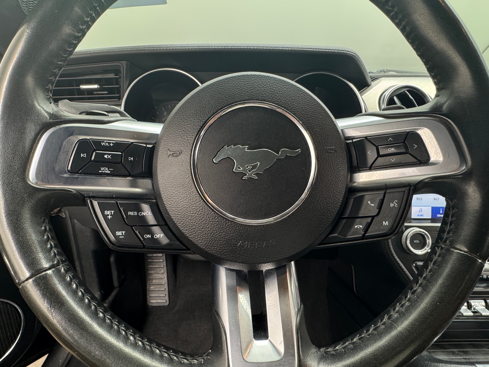 Thumbnail: 2020 Ford Mustang - 3