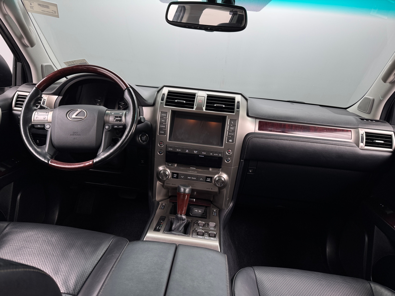 Thumbnail: 2017 Lexus GX - 2