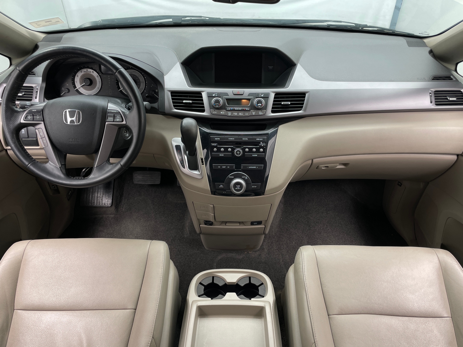Thumbnail: 2013 Honda Odyssey - 2