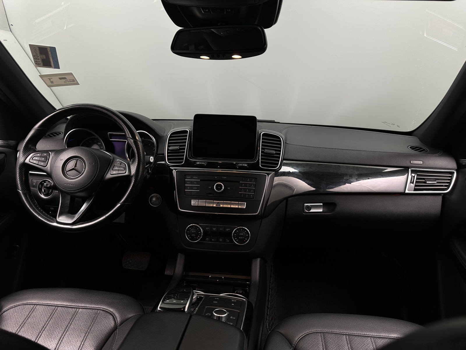 Thumbnail: 2018 Mercedes-Benz GLS - 2