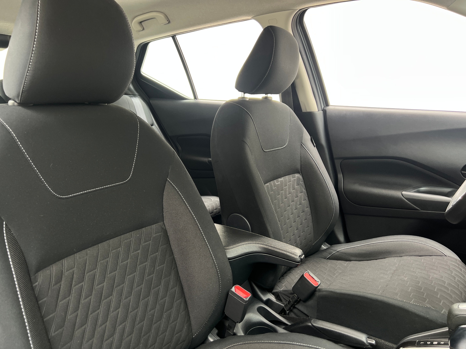 Thumbnail: 2021 Nissan Kicks - 2