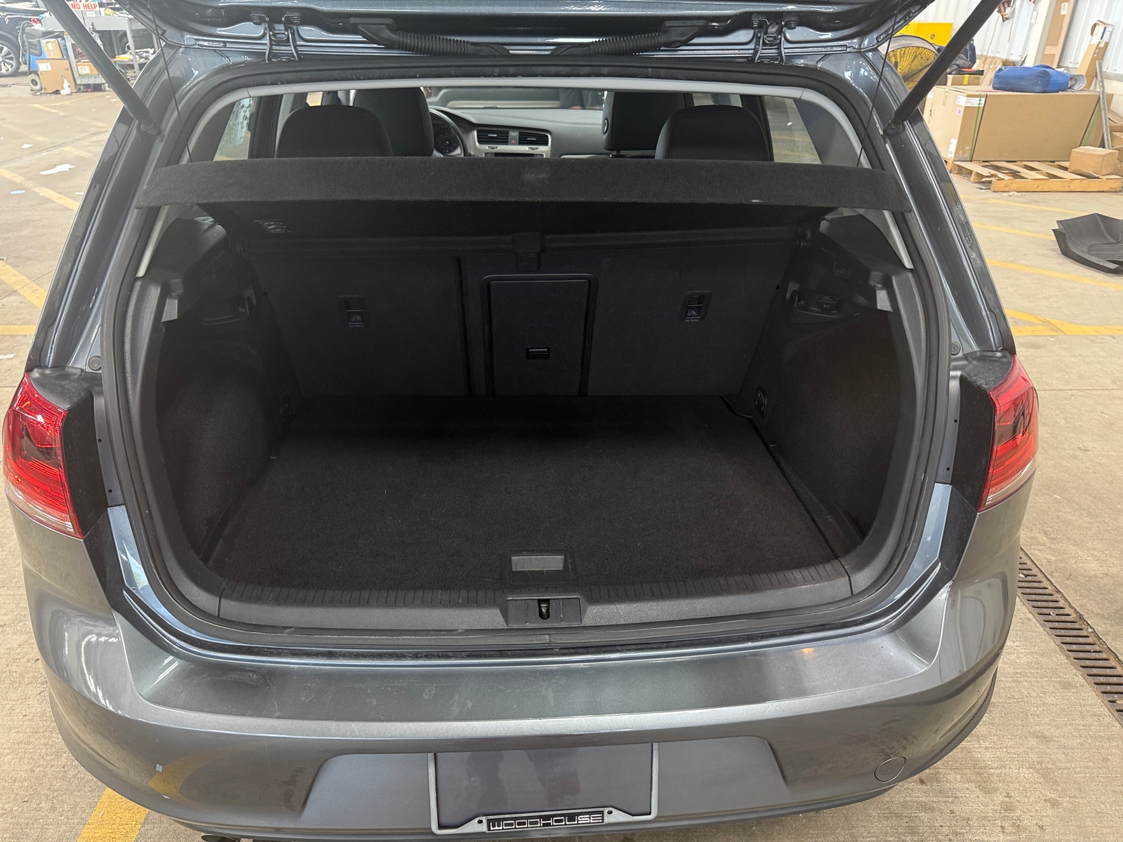 Thumbnail: 2015 Volkswagen Golf - 6