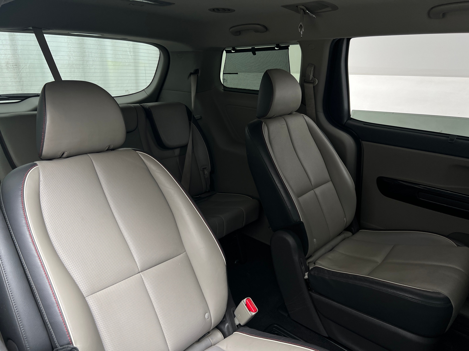Thumbnail: 2018 Kia Sedona - 5
