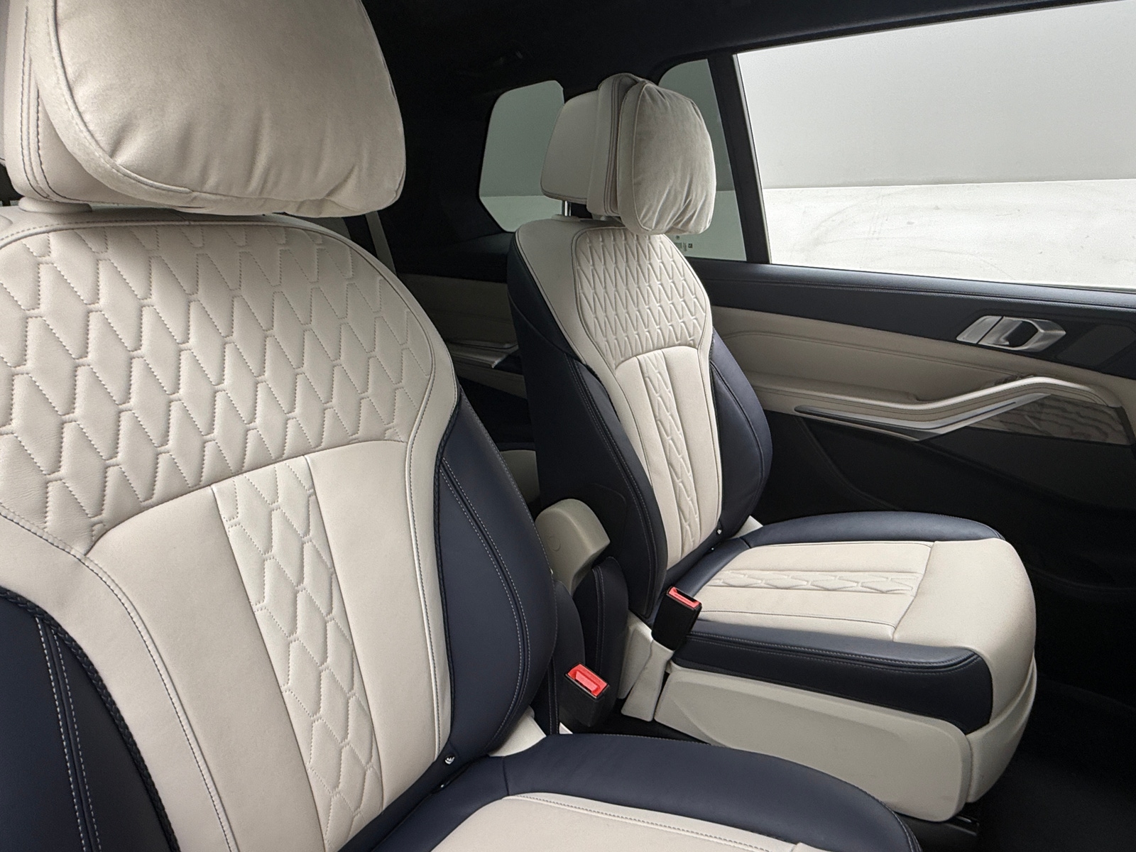 Thumbnail: 2019 BMW X7 - 5