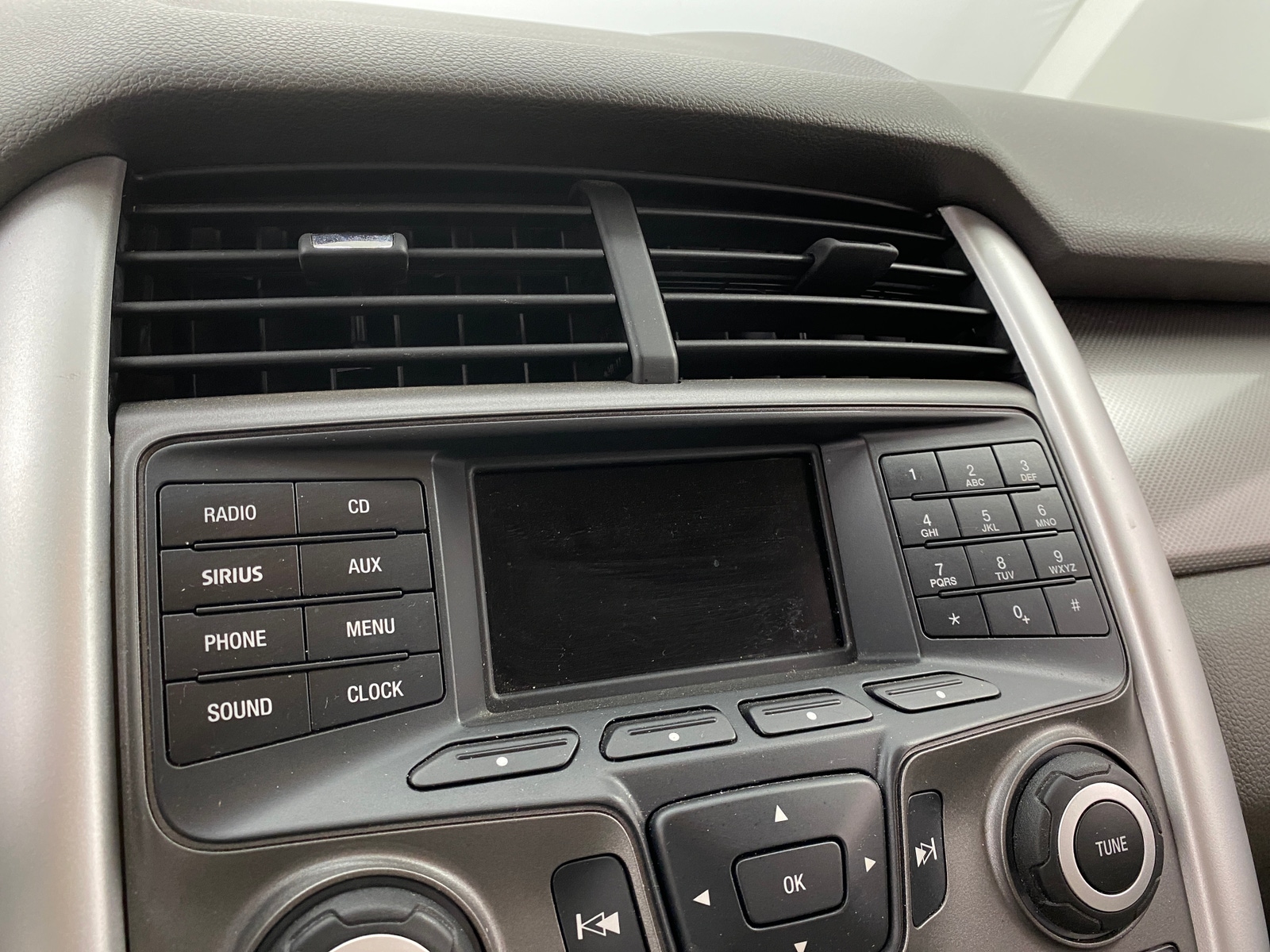 Thumbnail: 2014 Ford Edge - 4