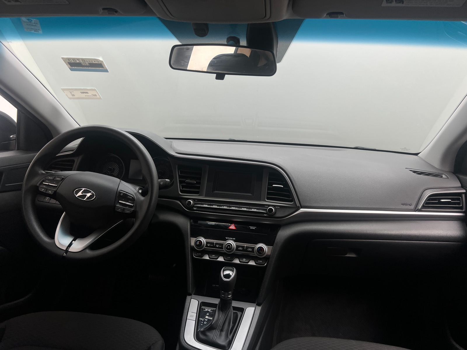 Thumbnail: 2020 Hyundai Elantra - 3