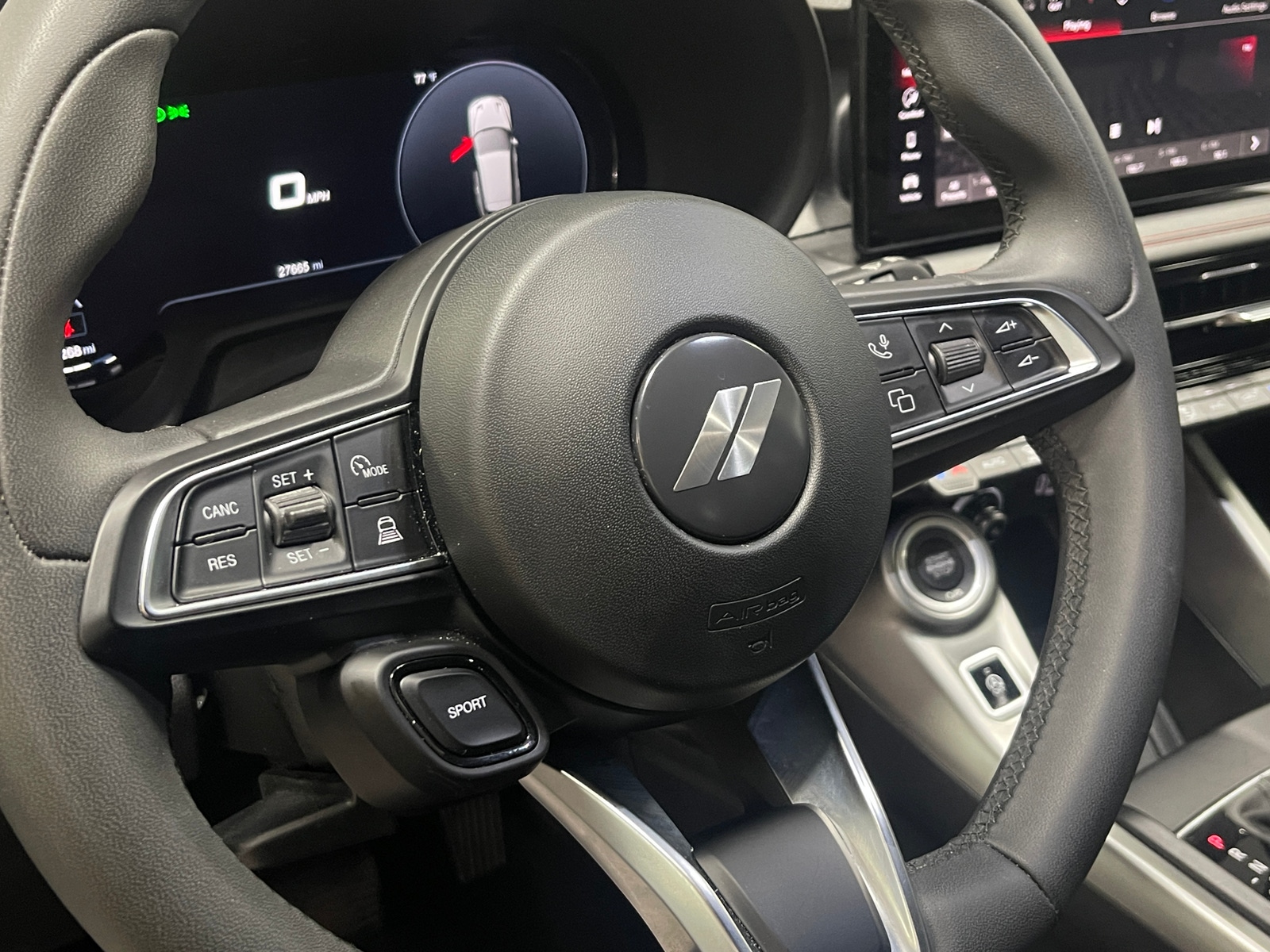 Thumbnail: 2024 Dodge Hornet - 4