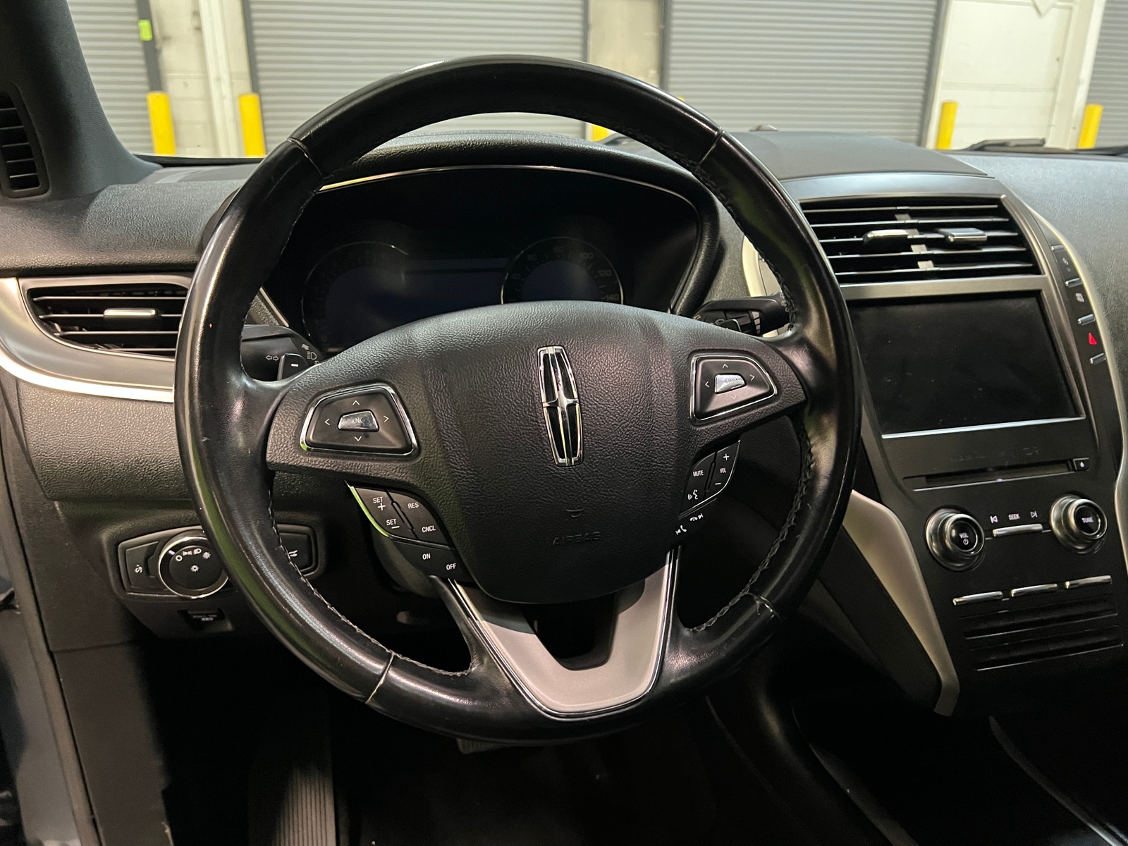 Thumbnail: 2019 Lincoln MKC - 5