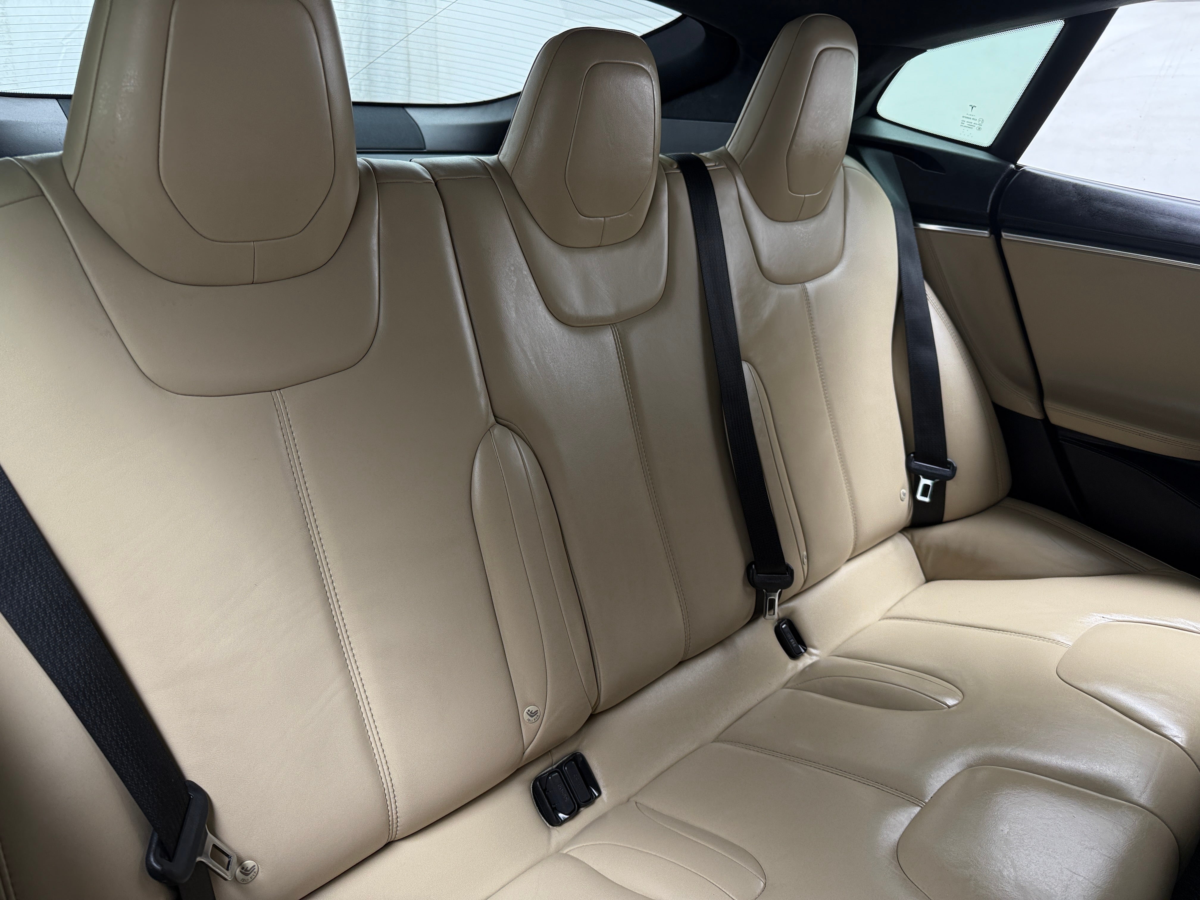 2016 Tesla Model S