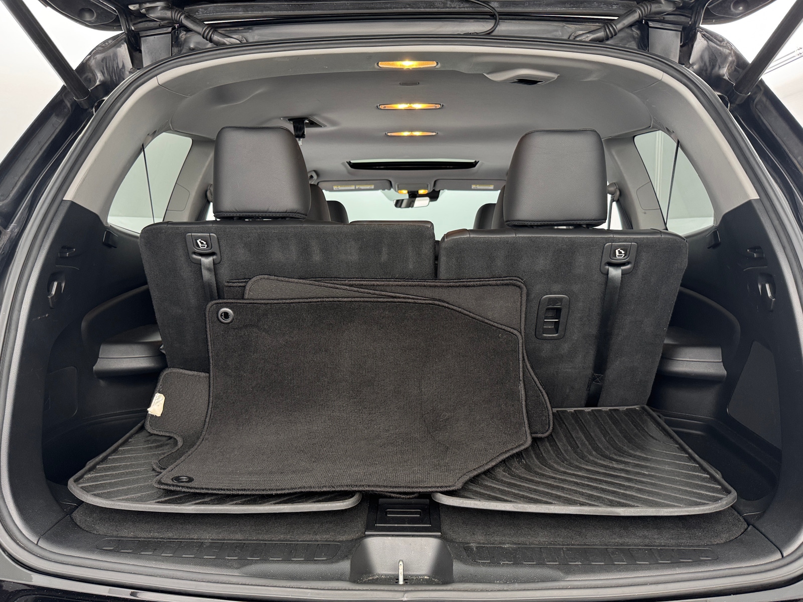 Thumbnail: 2019 Honda Pilot - 6