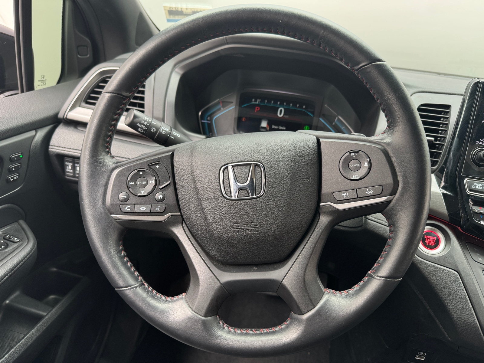 Thumbnail: 2023 Honda Odyssey - 4