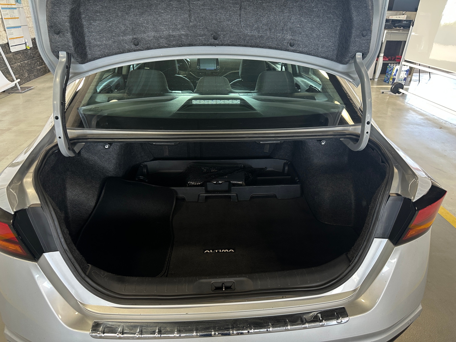 Thumbnail: 2023 Nissan Altima - 7