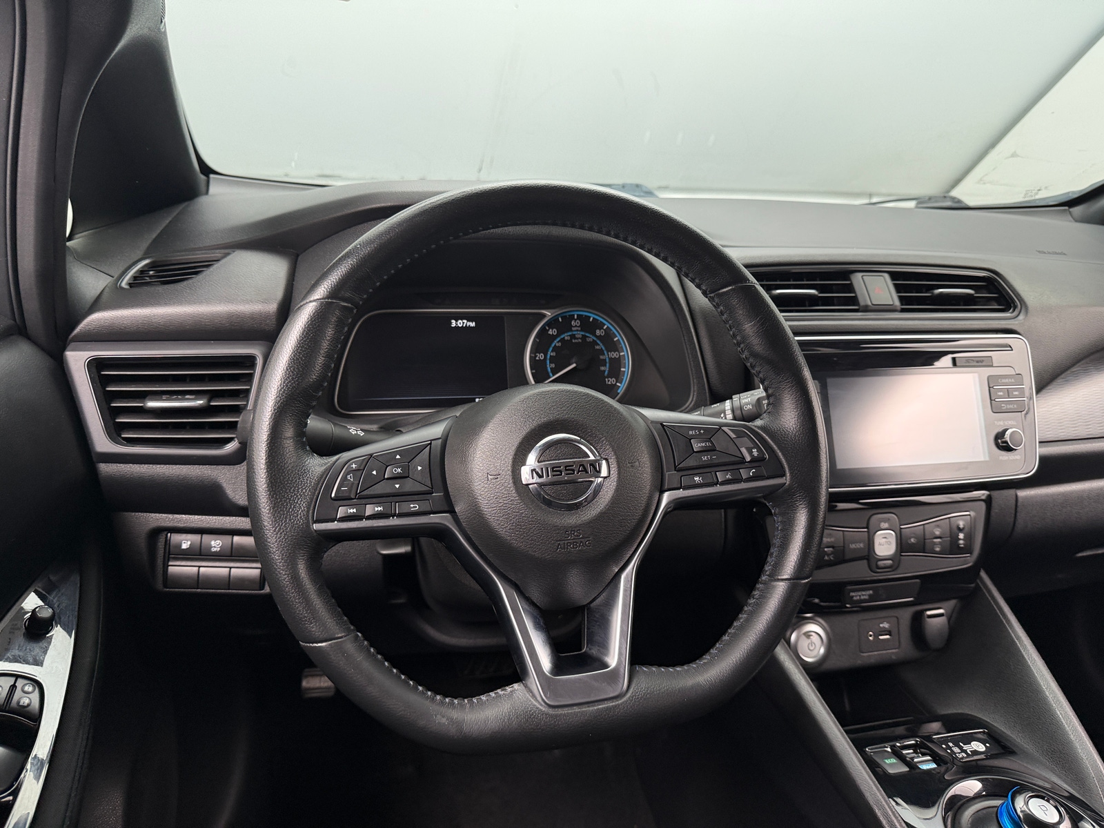 Thumbnail: 2018 Nissan Leaf - 5