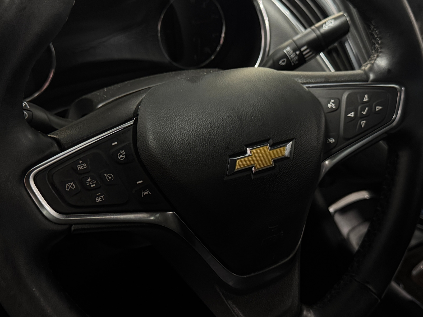 Thumbnail: 2024 Chevrolet Malibu - 4