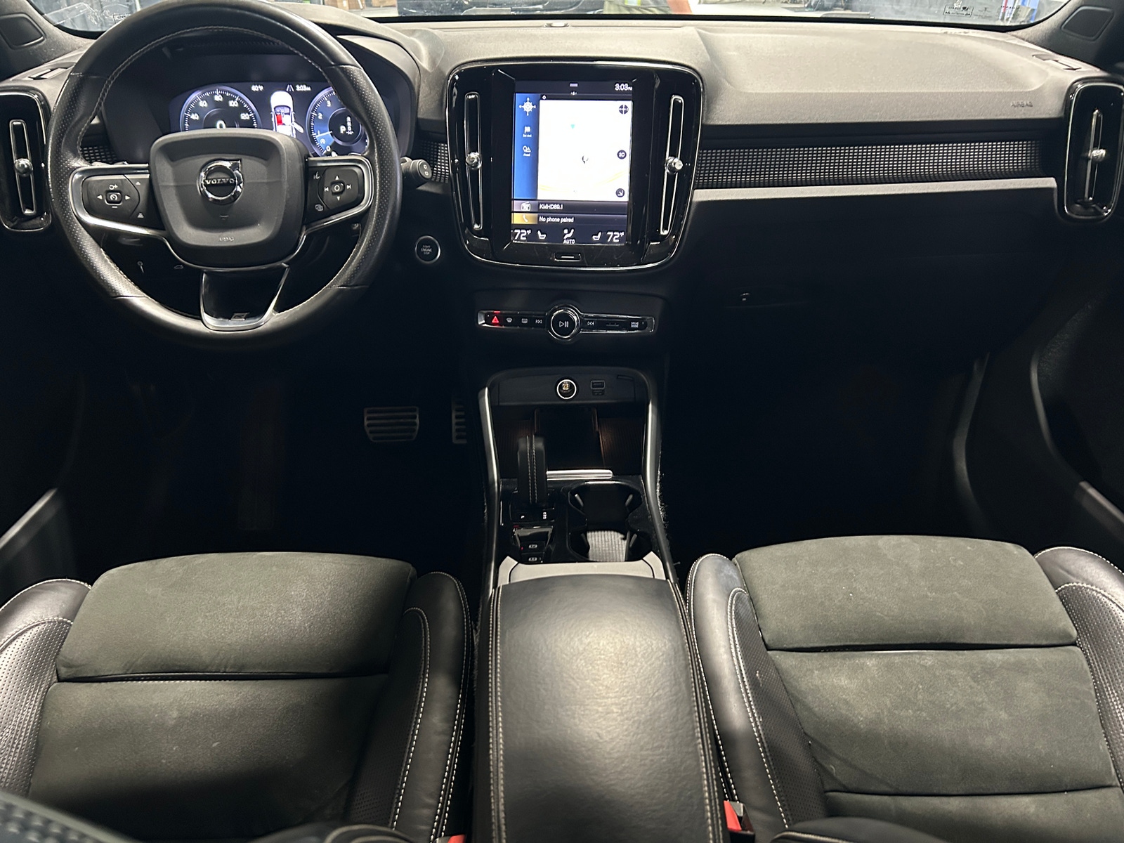 Thumbnail: 2020 Volvo XC40 - 2