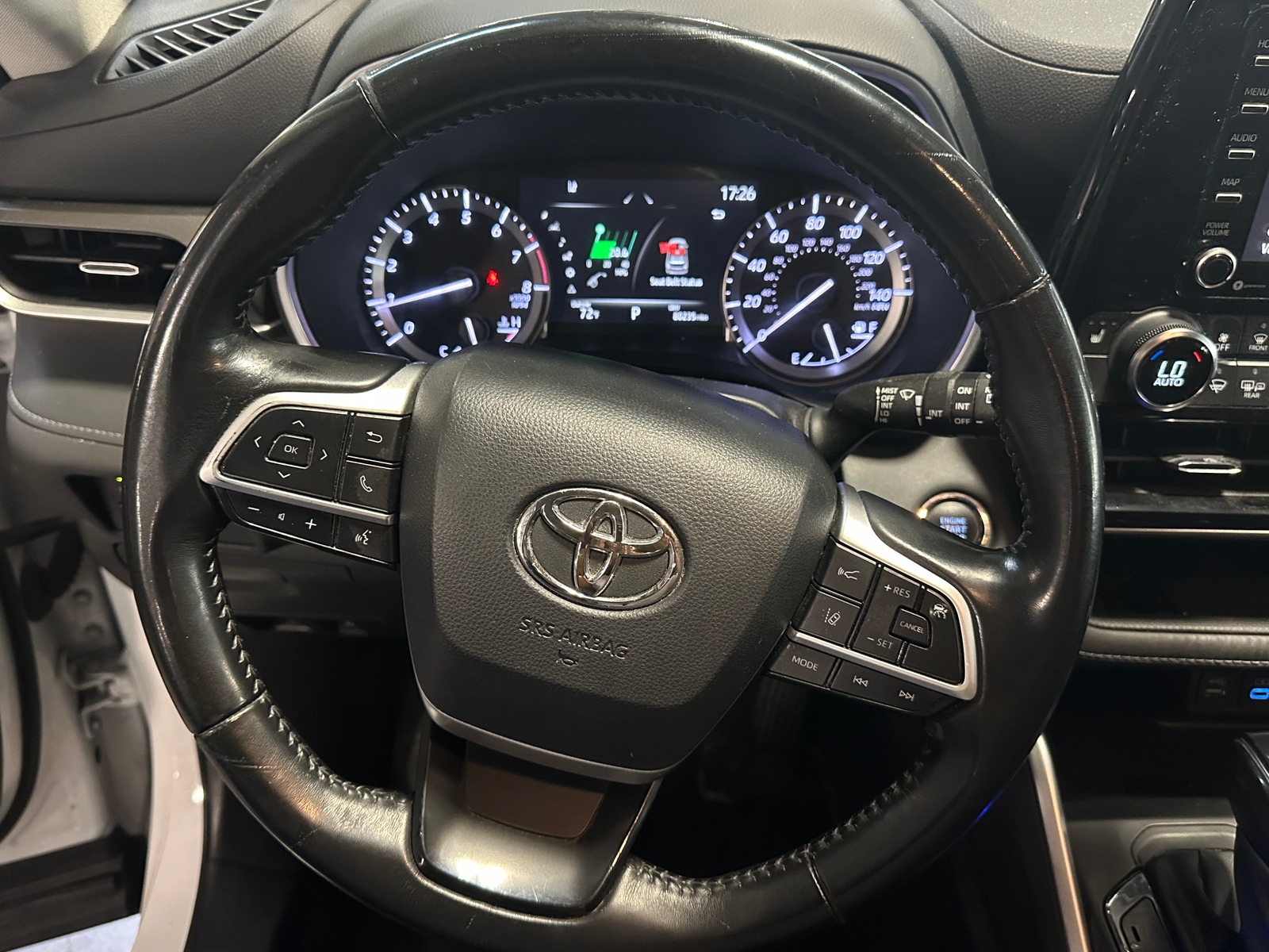 Thumbnail: 2022 Toyota Highlander - 4