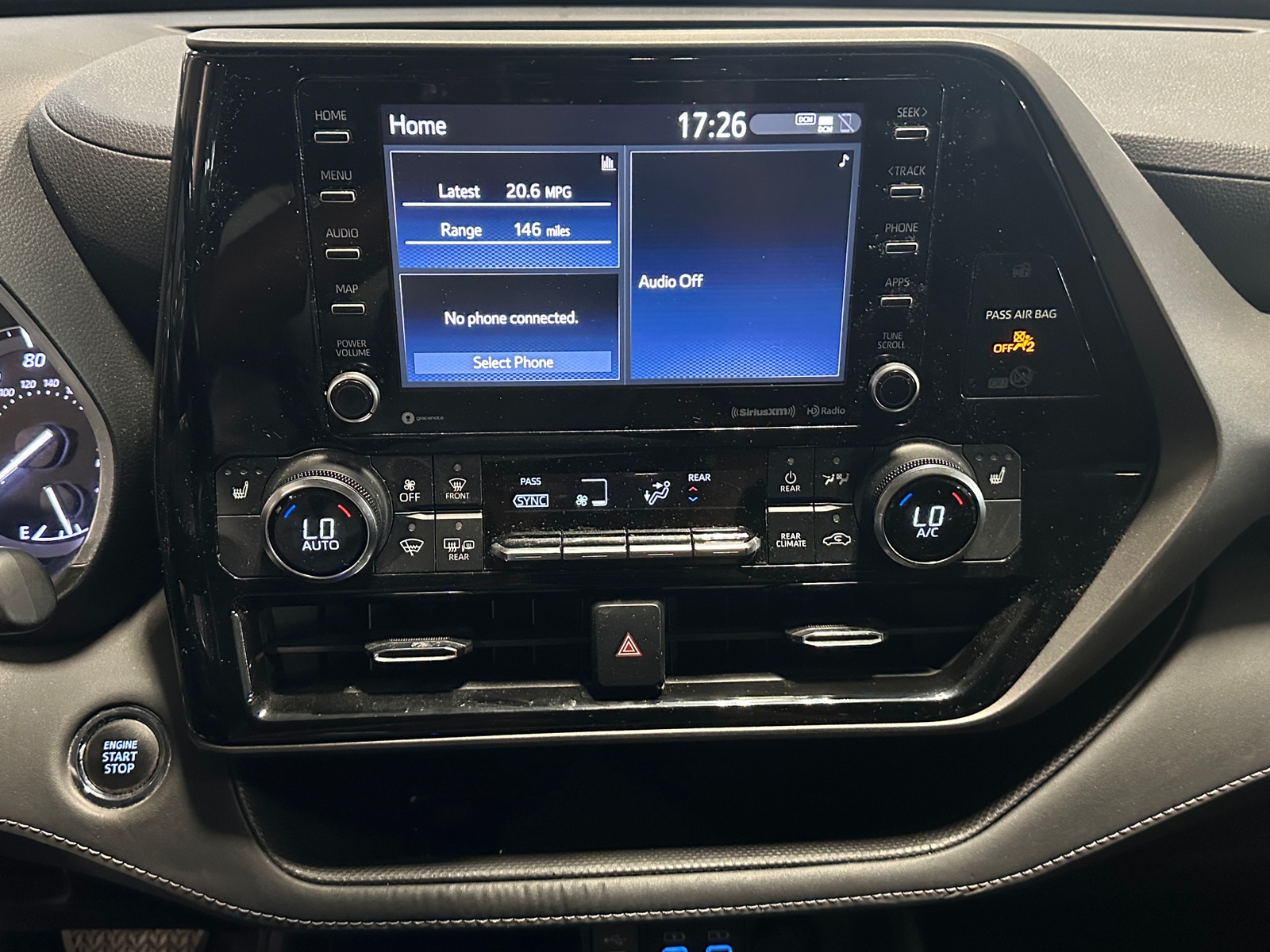 Thumbnail: 2022 Toyota Highlander - 3