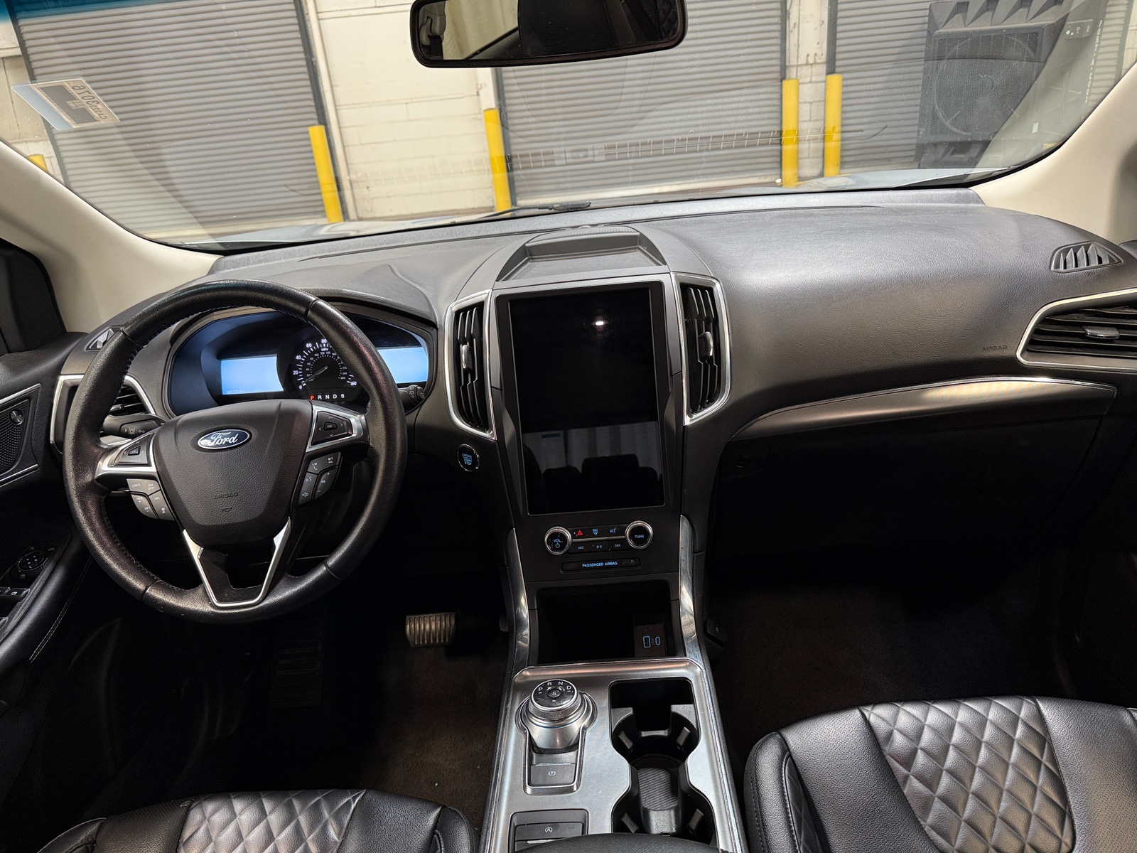 Thumbnail: 2023 Ford Edge - 2