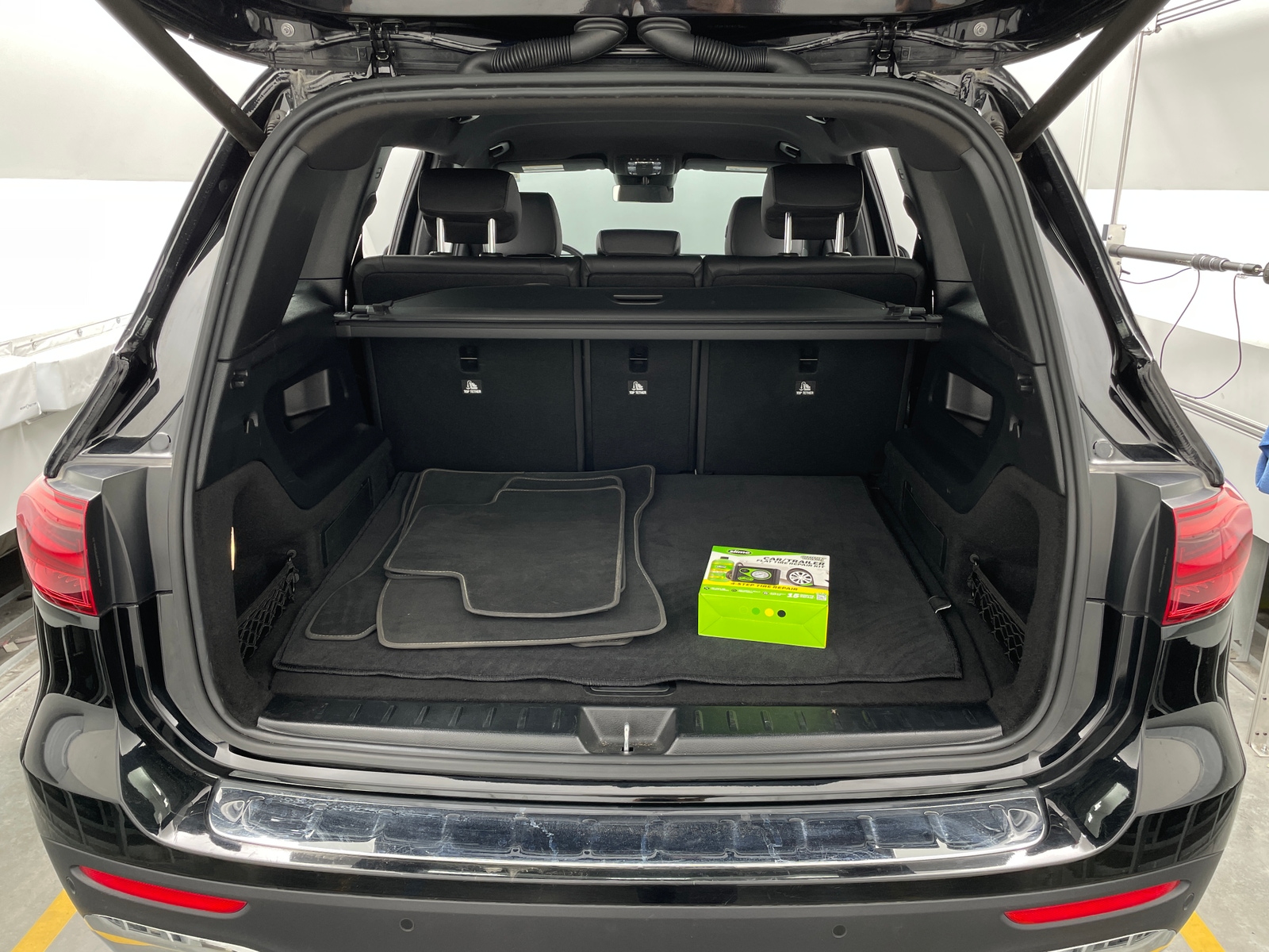 Thumbnail: 2024 Mercedes-Benz GLB - 6