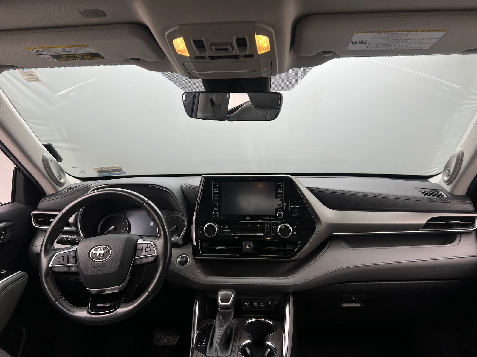 Thumbnail: 2021 Toyota Highlander - 2