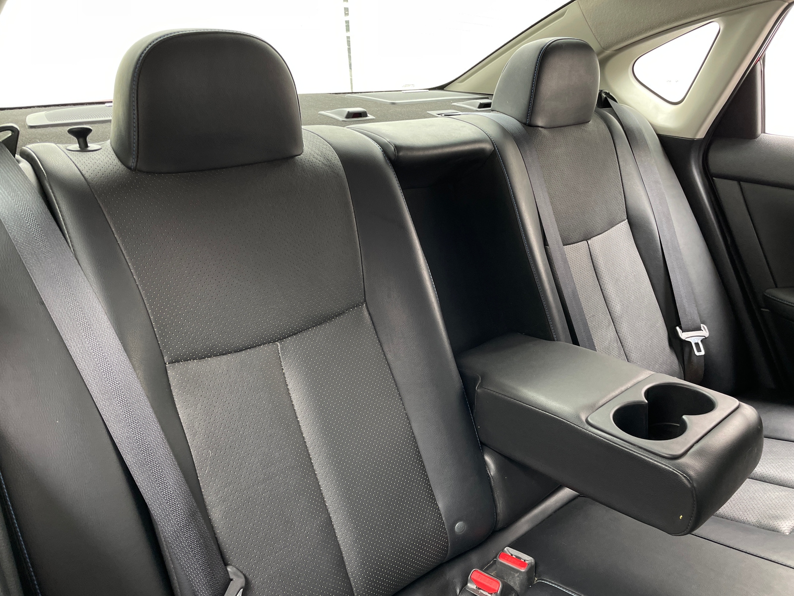 Thumbnail: 2017 Nissan Sentra - 5