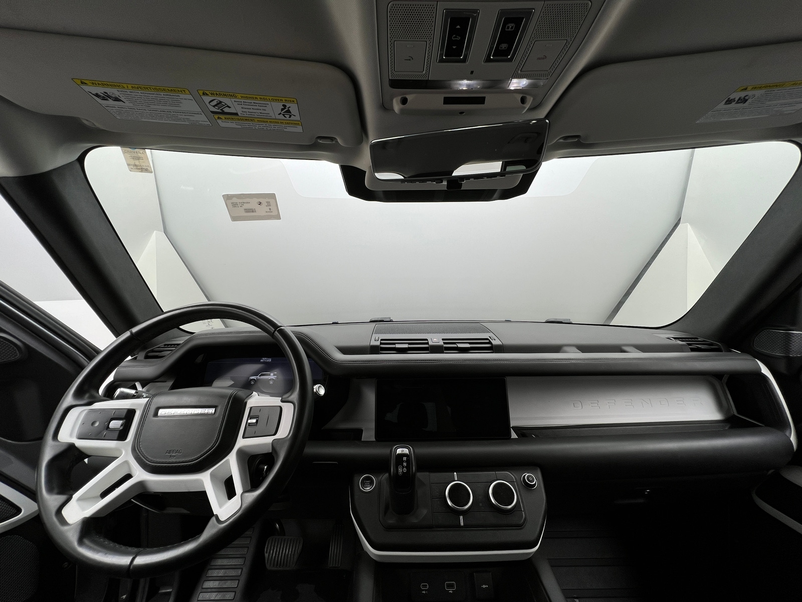 Thumbnail: 2020 Land Rover Defender - 3