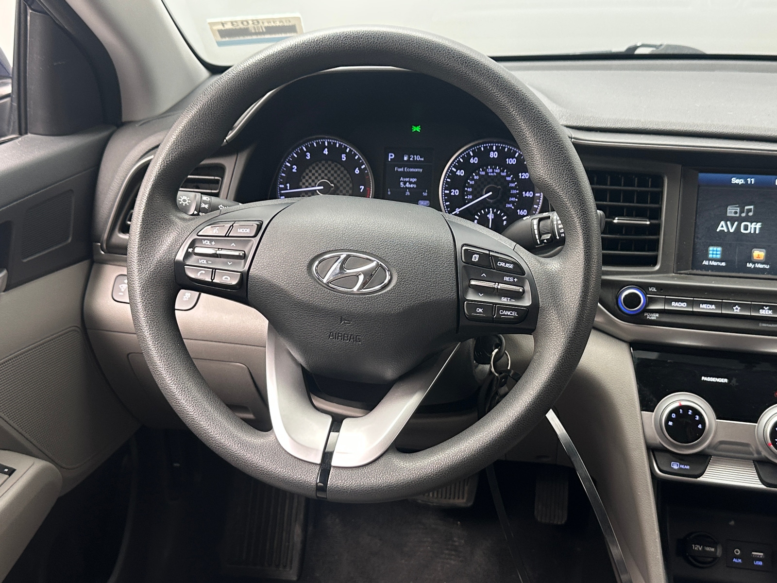 Thumbnail: 2019 Hyundai Elantra - 5