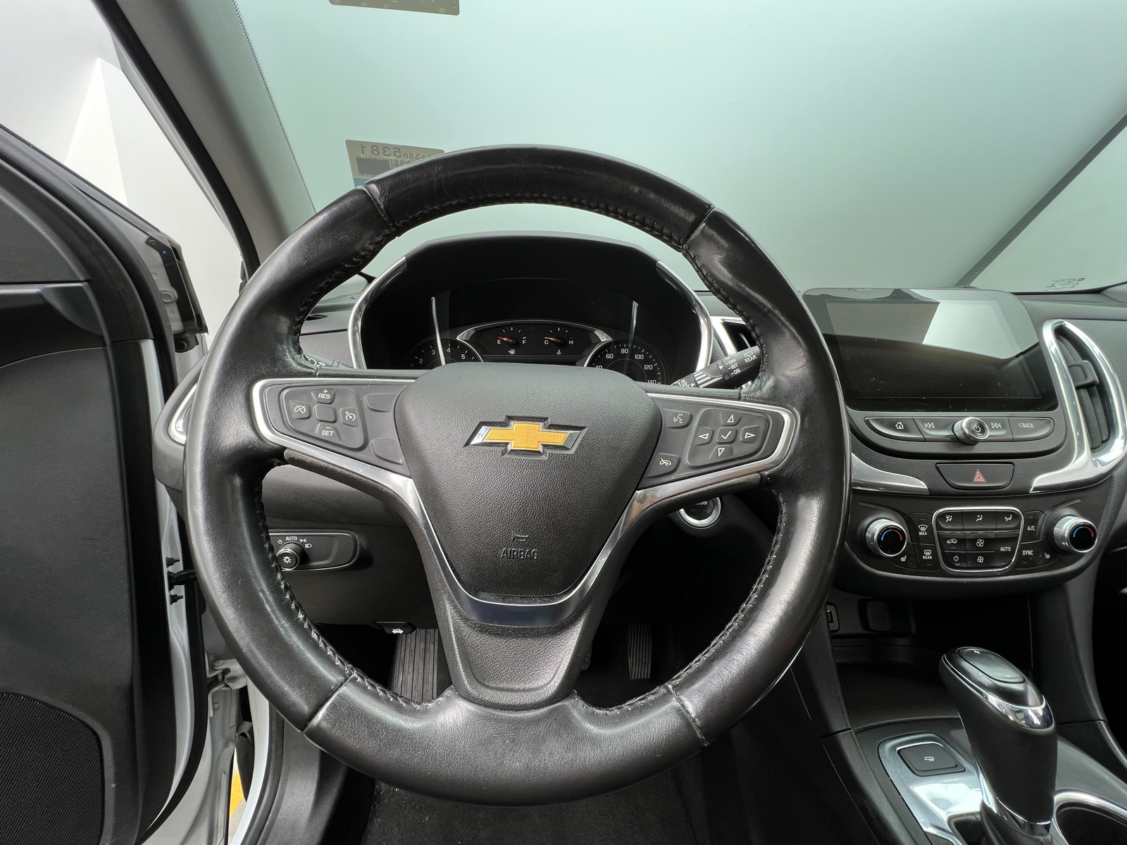 Thumbnail: 2018 Chevrolet Equinox - 5