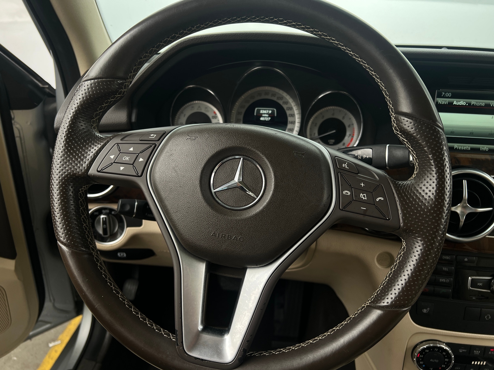 Thumbnail: 2015 Mercedes-Benz GLK - 4