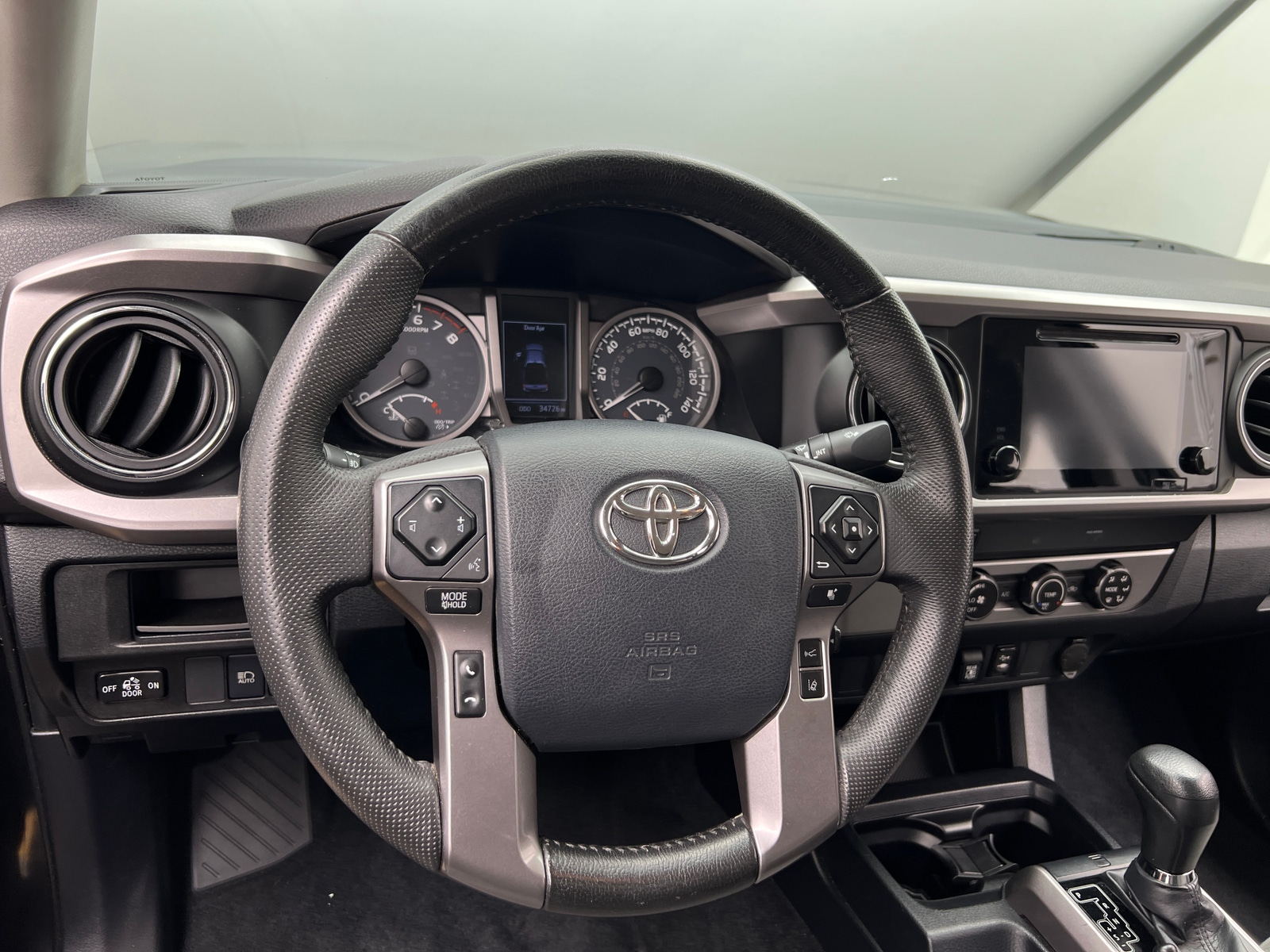 Thumbnail: 2019 Toyota Tacoma - 5
