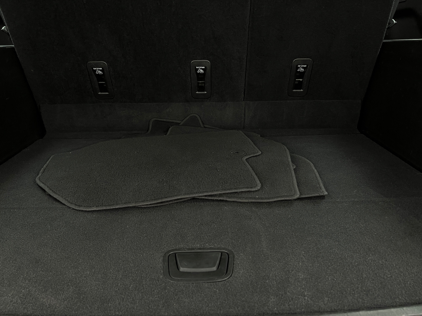 Thumbnail: 2021 Chevrolet Suburban - 6