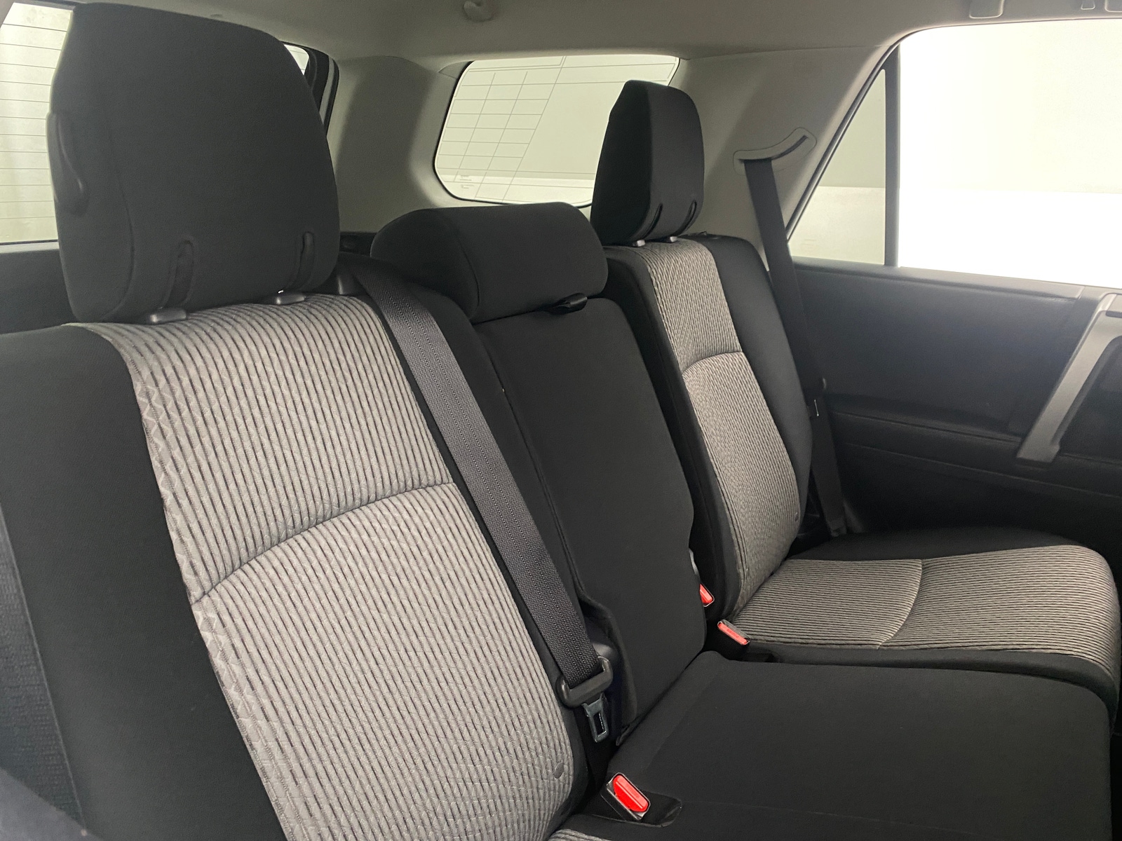 Thumbnail: 2020 Toyota 4Runner - 6