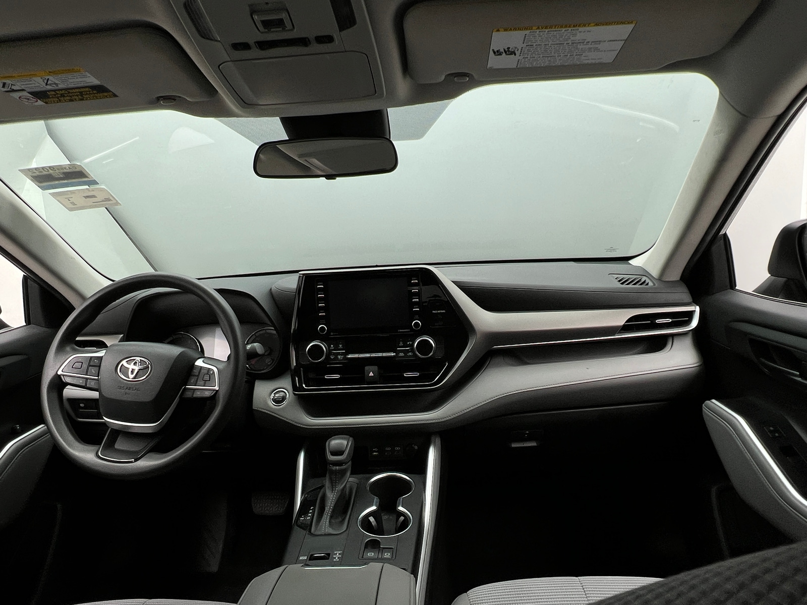 Thumbnail: 2022 Toyota Highlander - 3