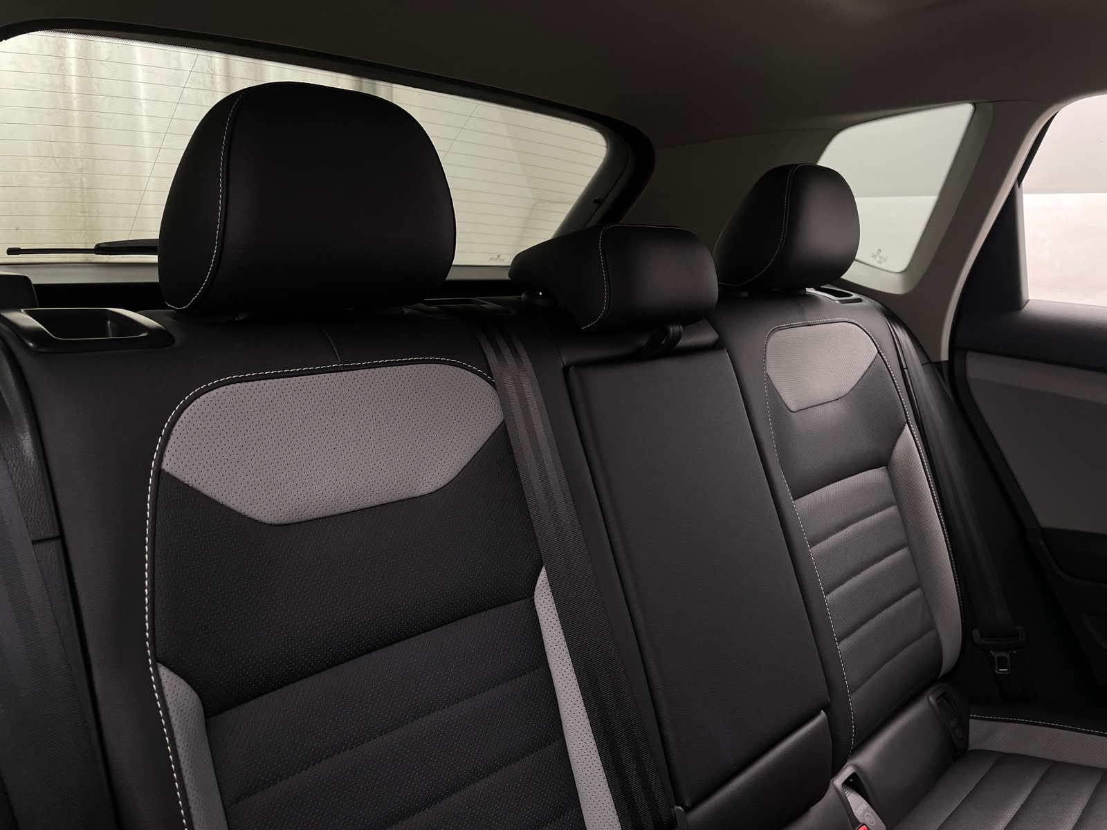 Thumbnail: 2023 Volkswagen Taos - 5